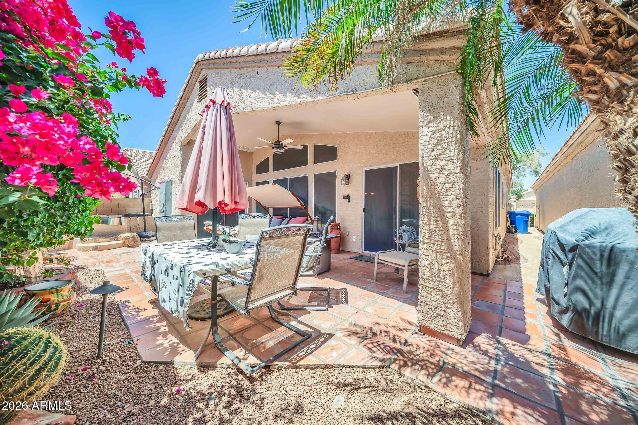 SUN VILLAGE - PUEBLO VILLAGE - Residential