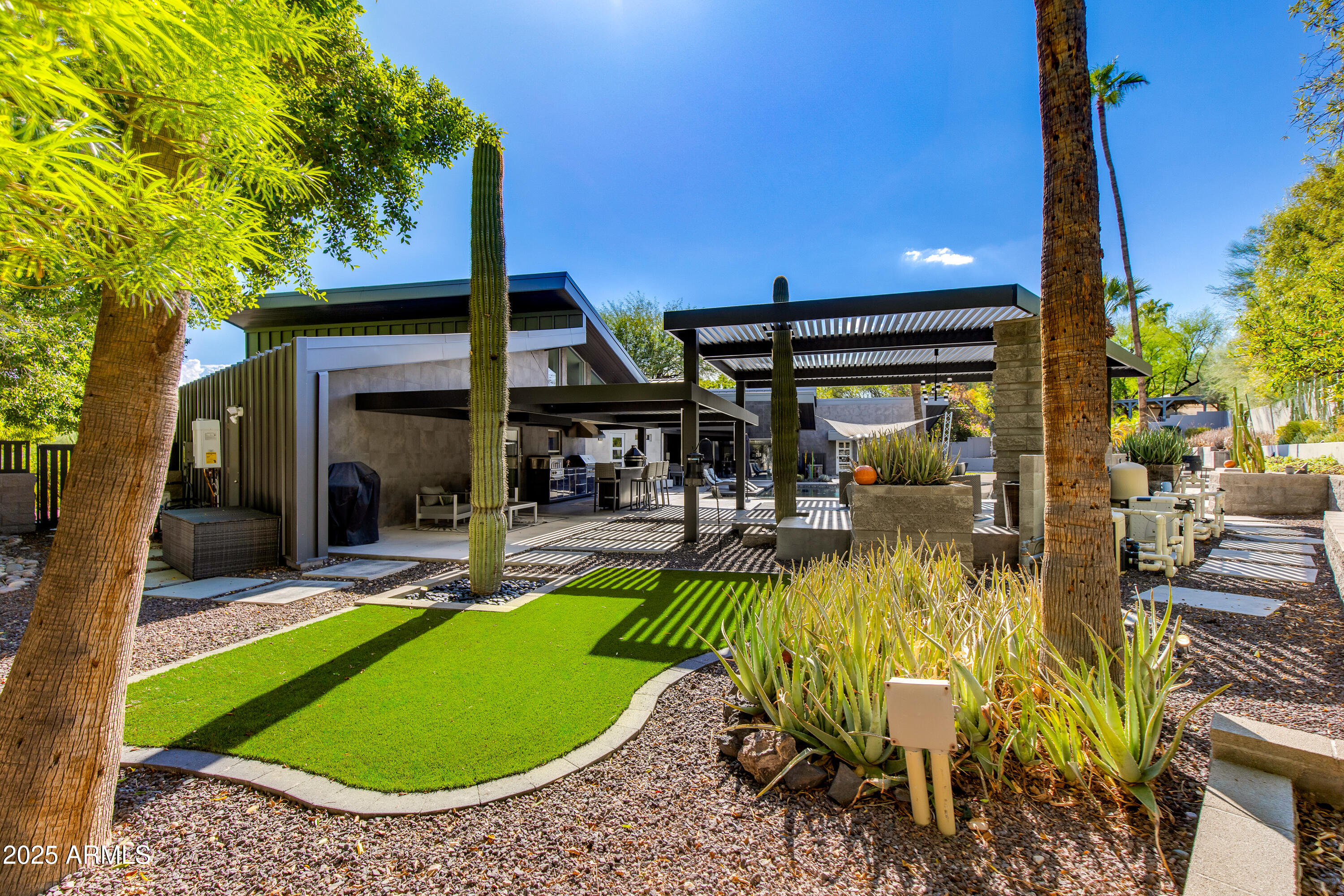 BRAECREST - Residential