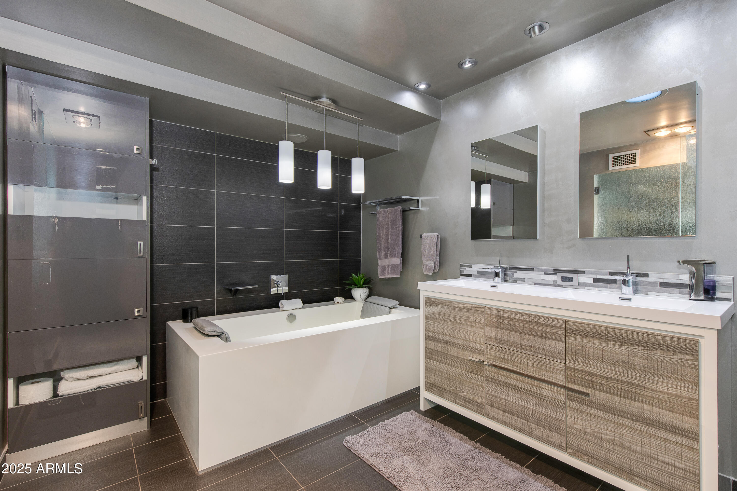 BRAECREST - Residential