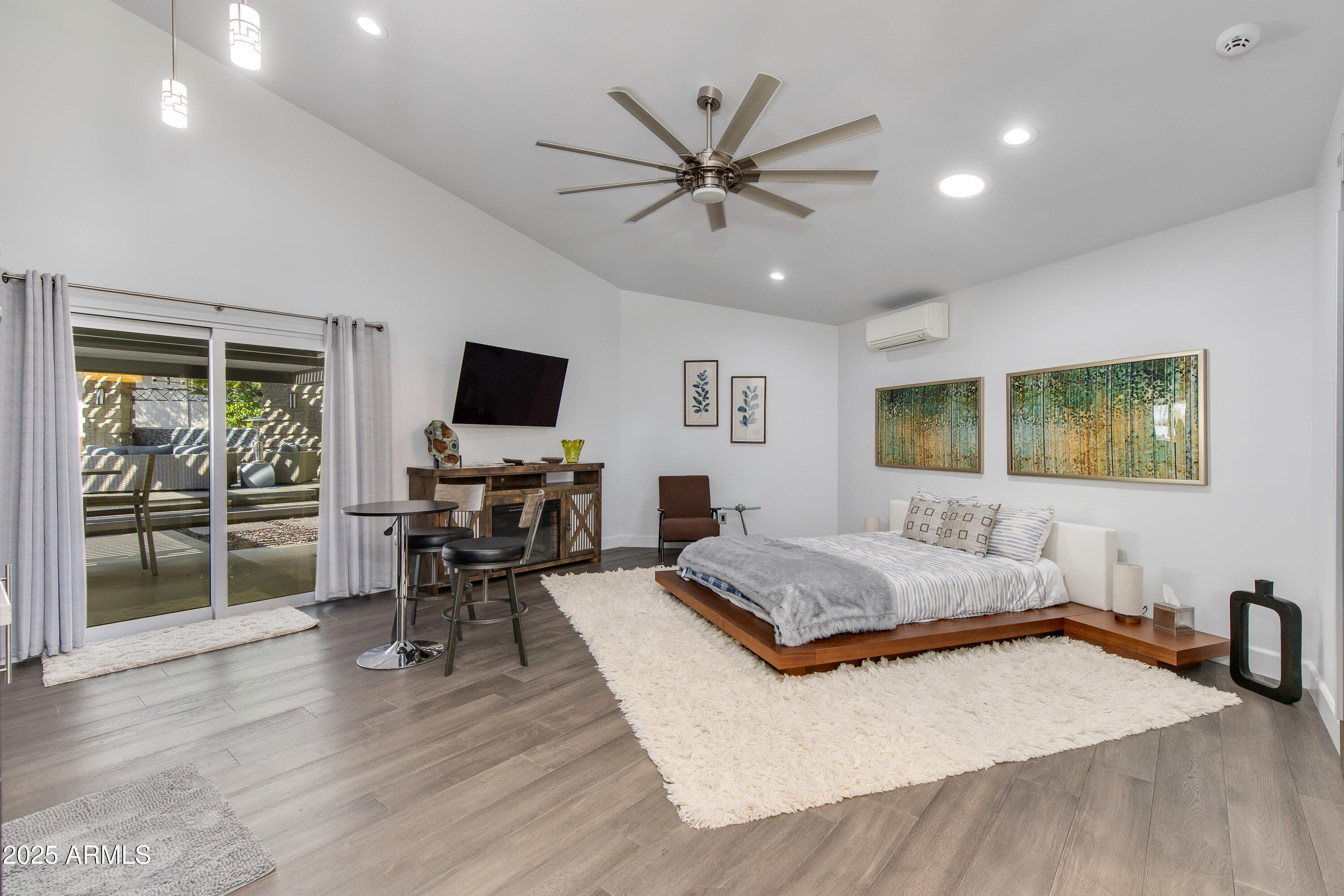 BRAECREST - Residential