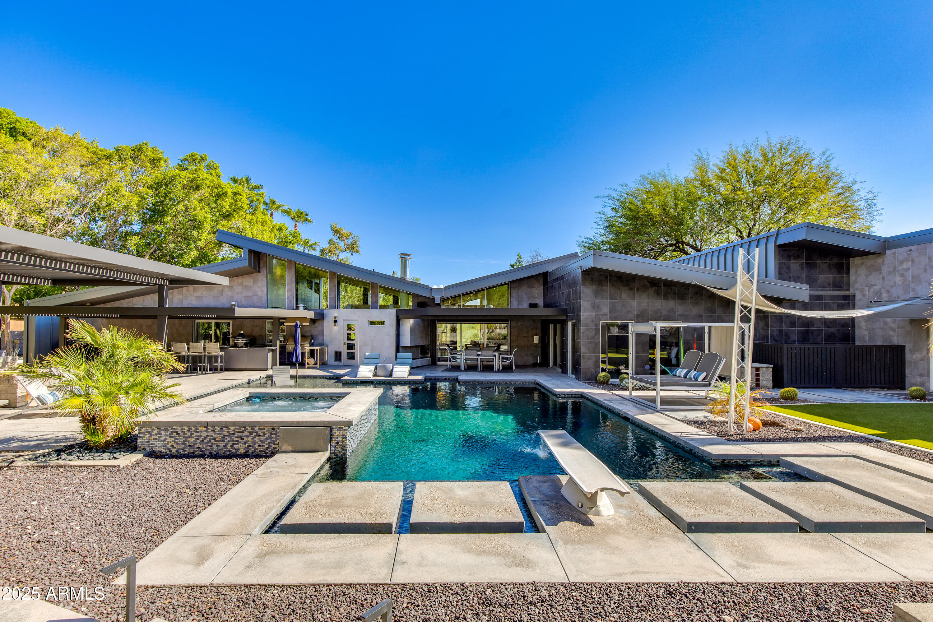 BRAECREST - Residential