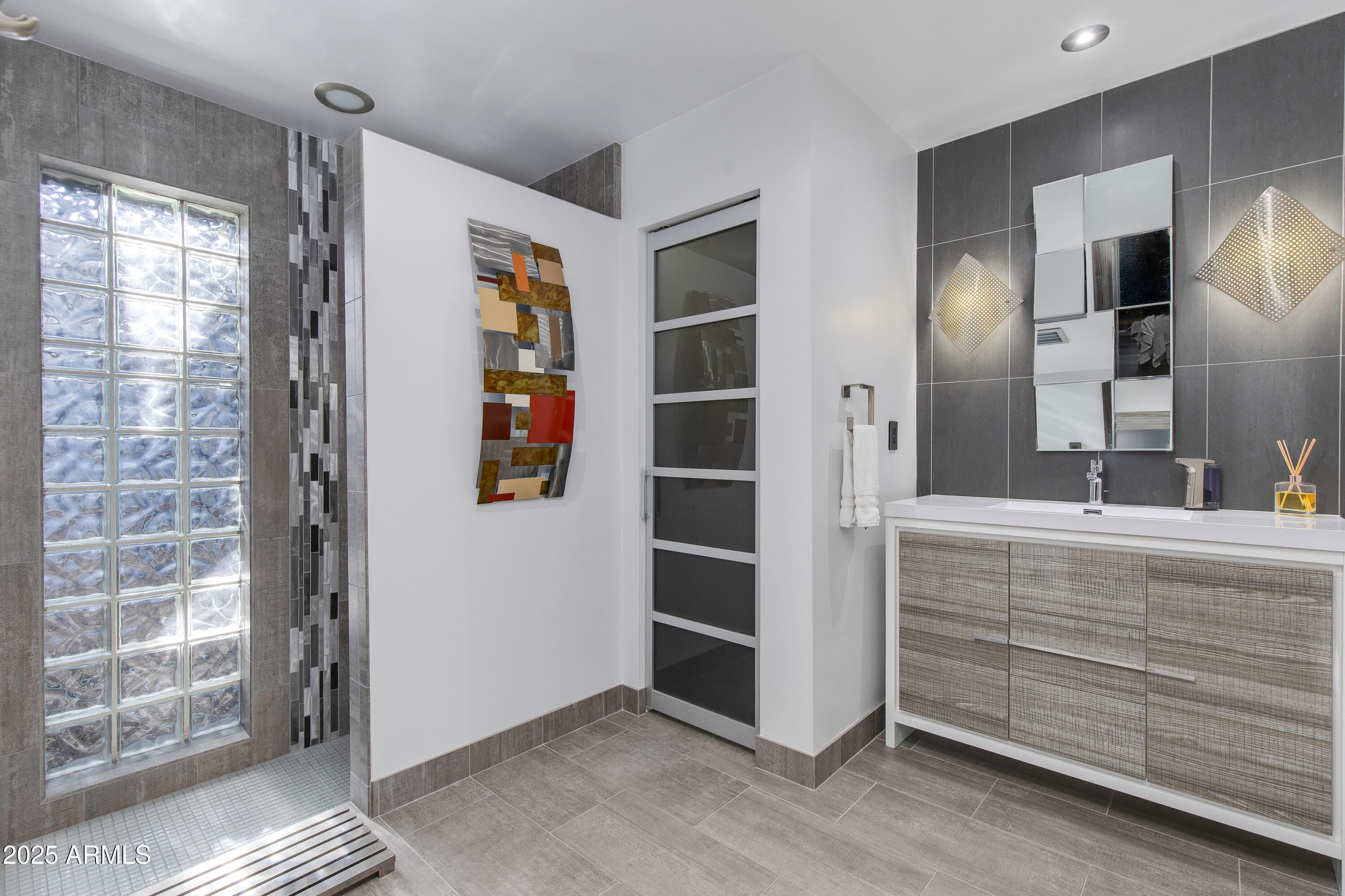 BRAECREST - Residential
