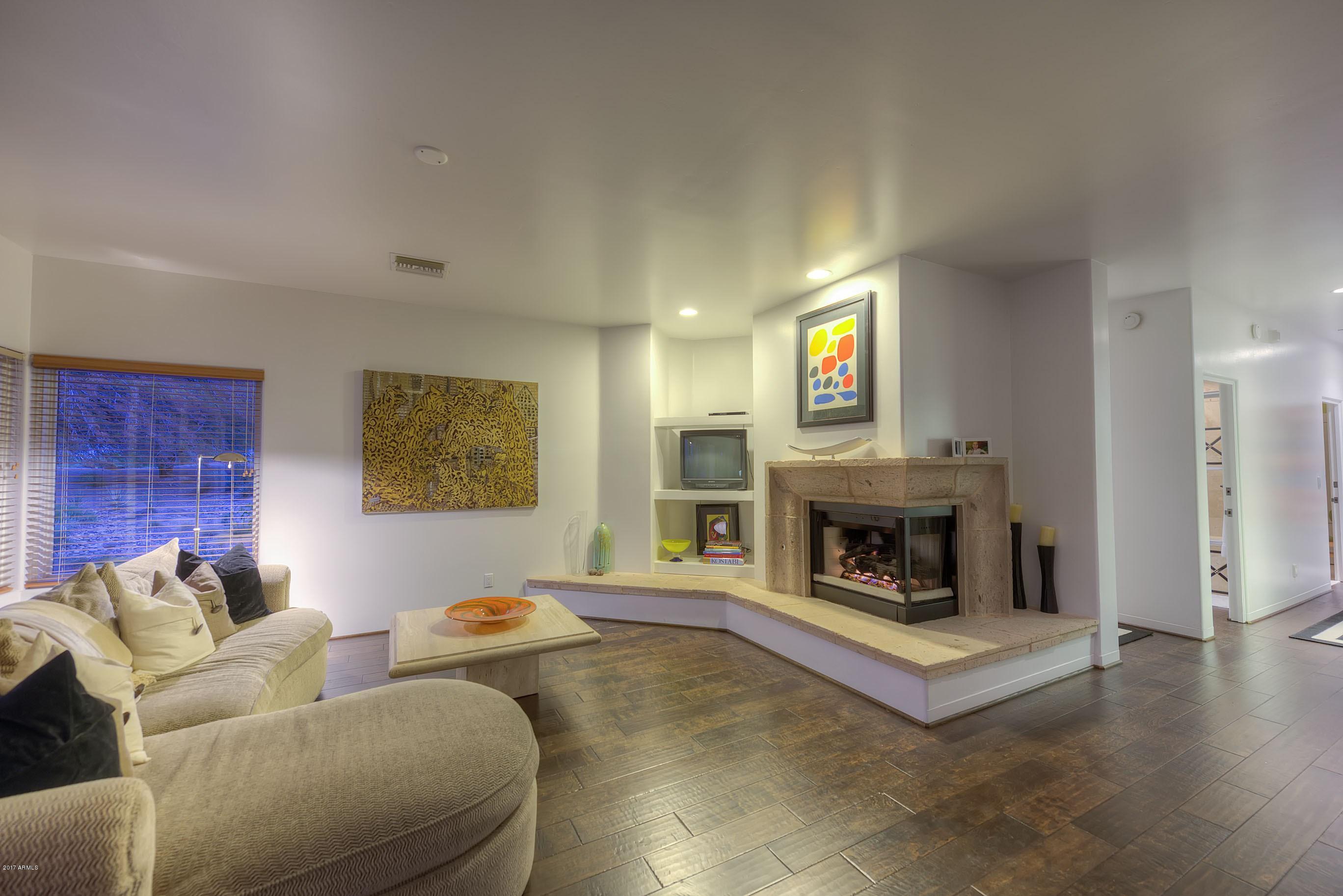 Las Estancias - Residential