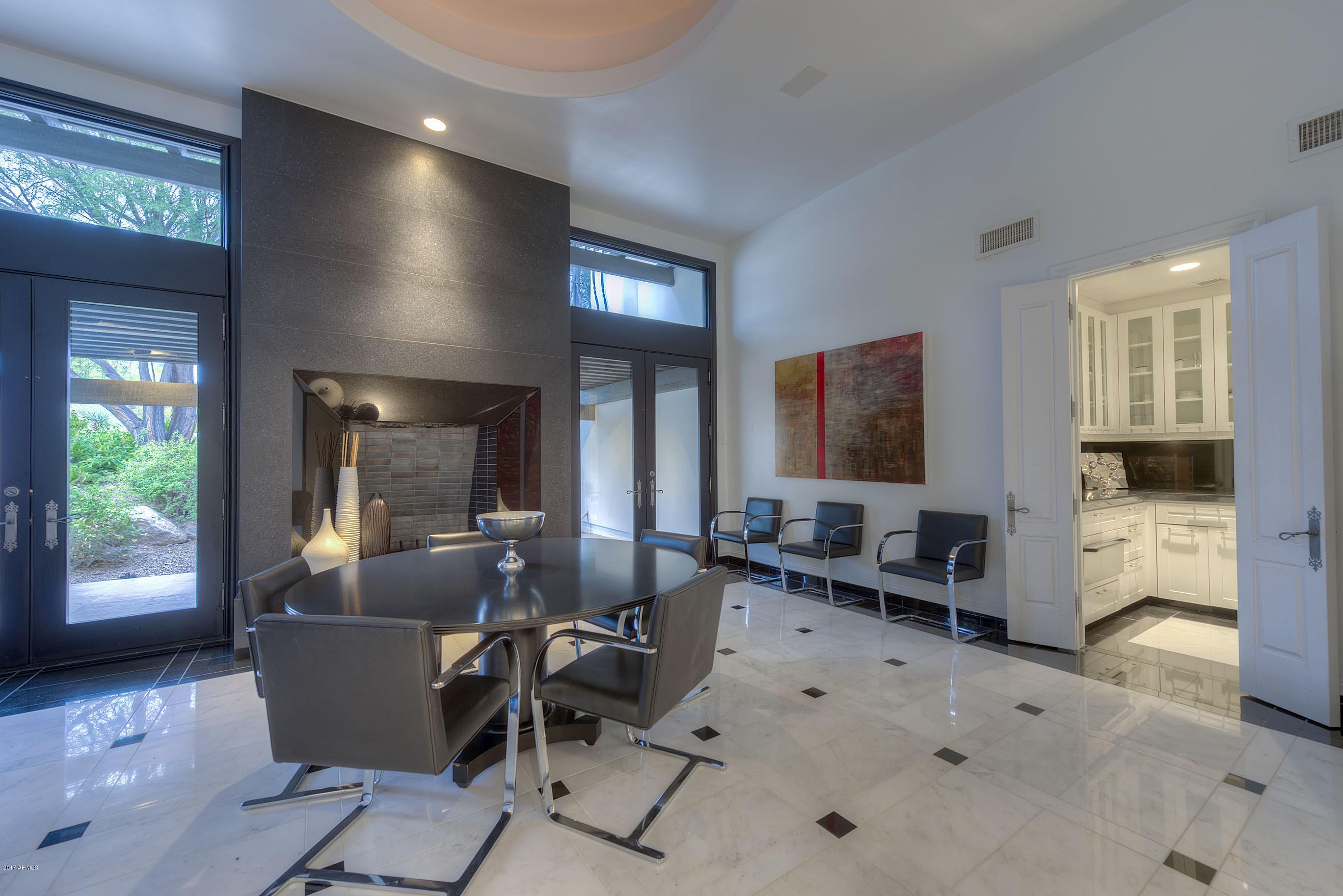 Las Estancias - Residential