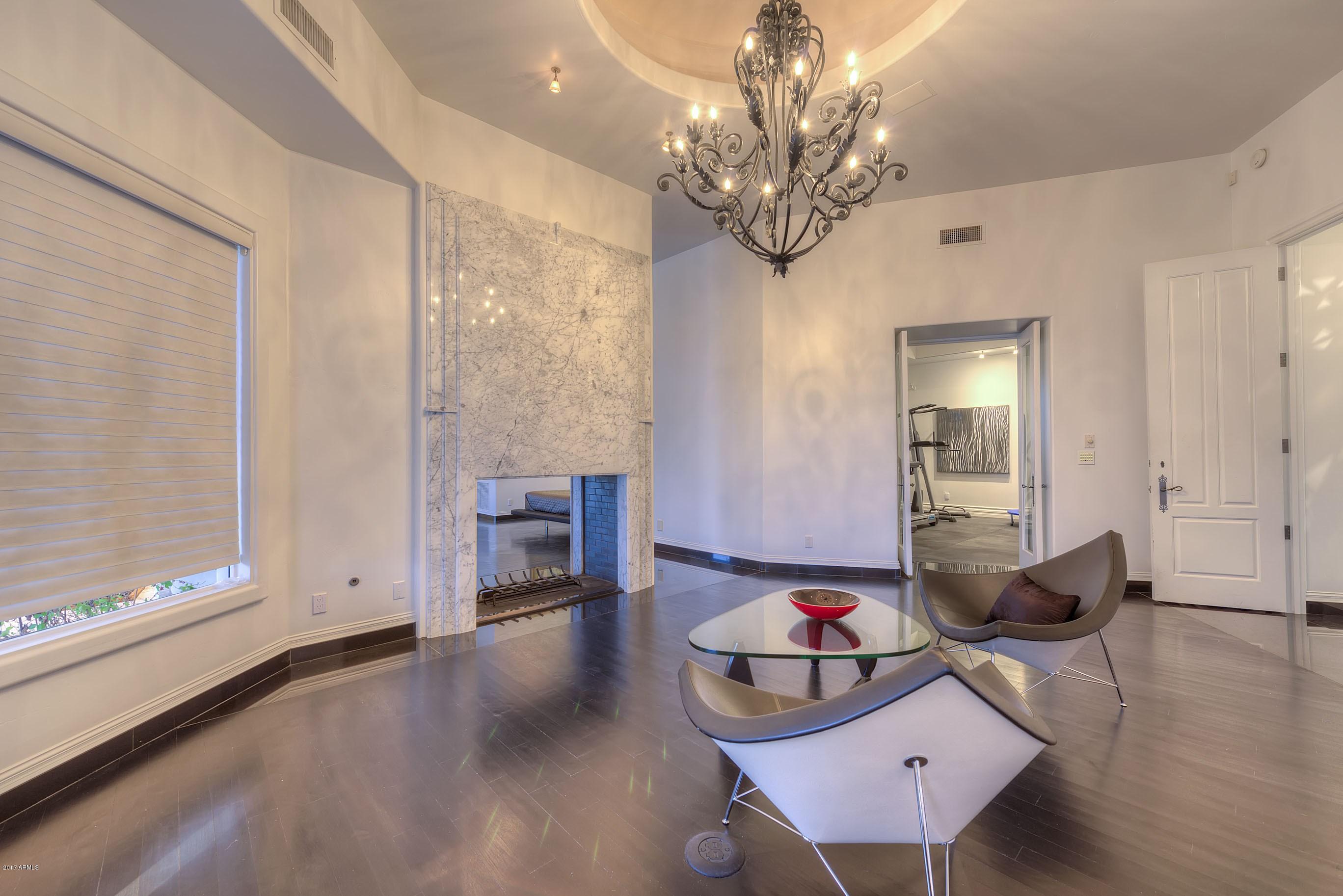 Las Estancias - Residential