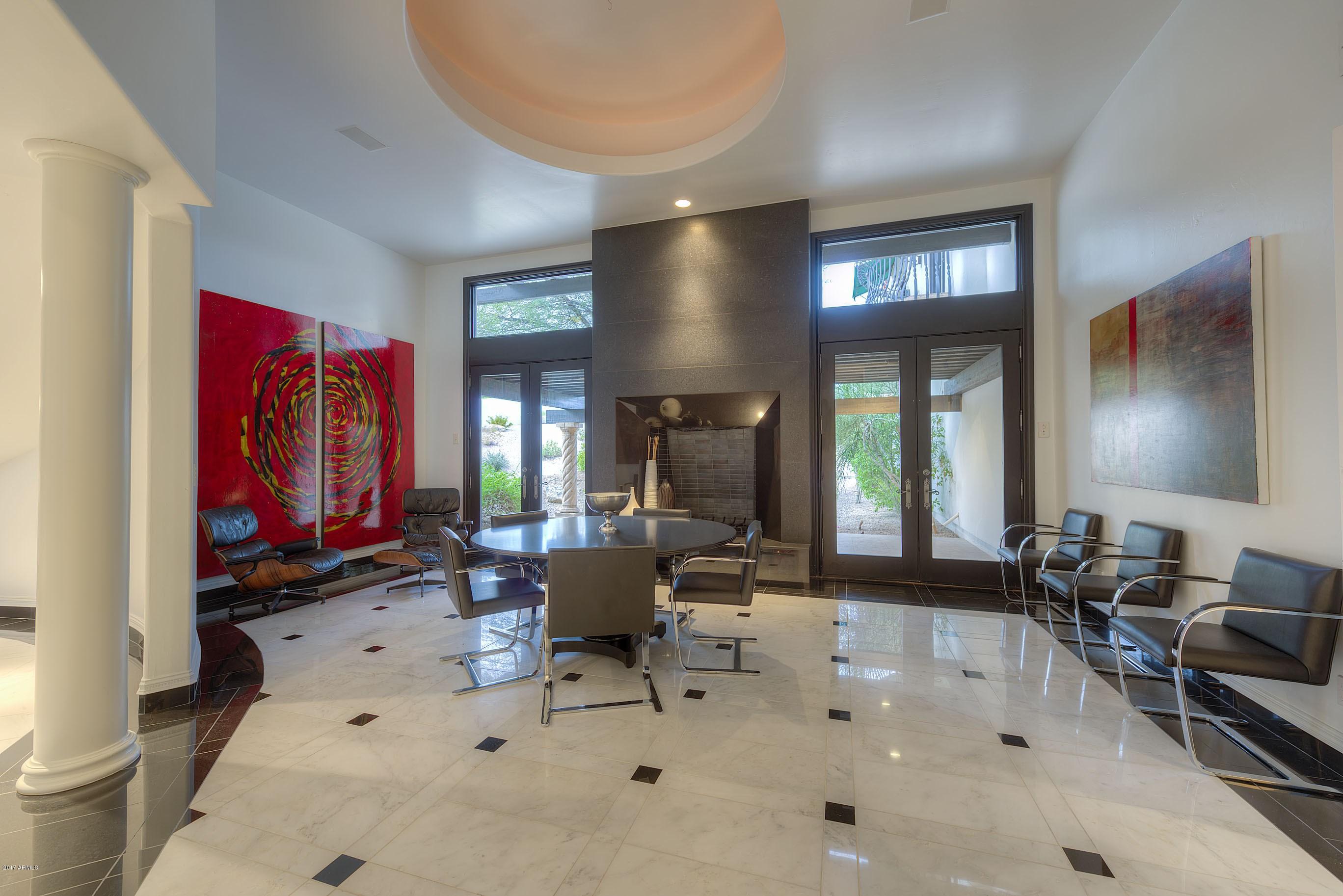 Las Estancias - Residential