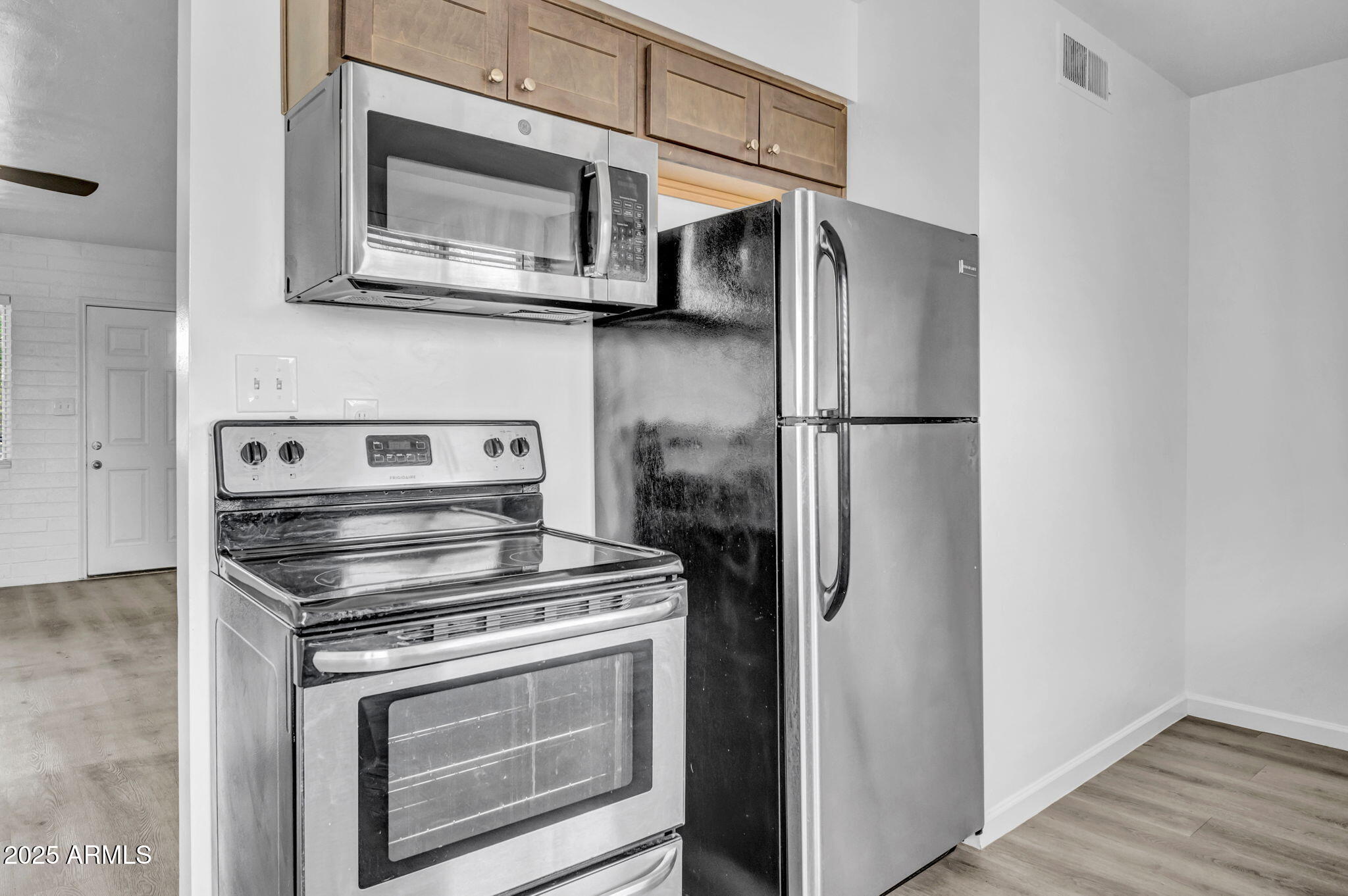 MESA CITY ARIZONA - Residential Income