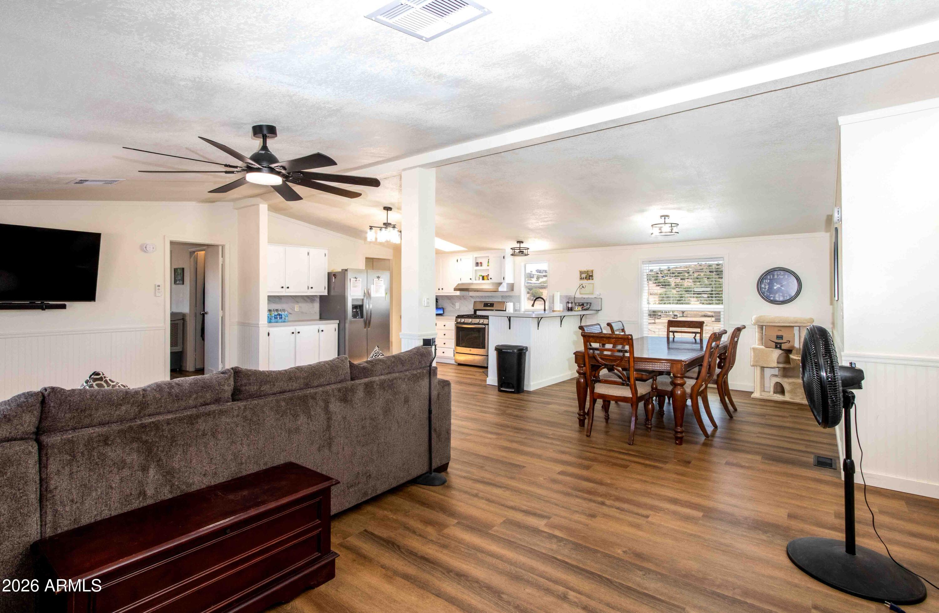 CHINO HEIGHTS UNIT 6 - Residential