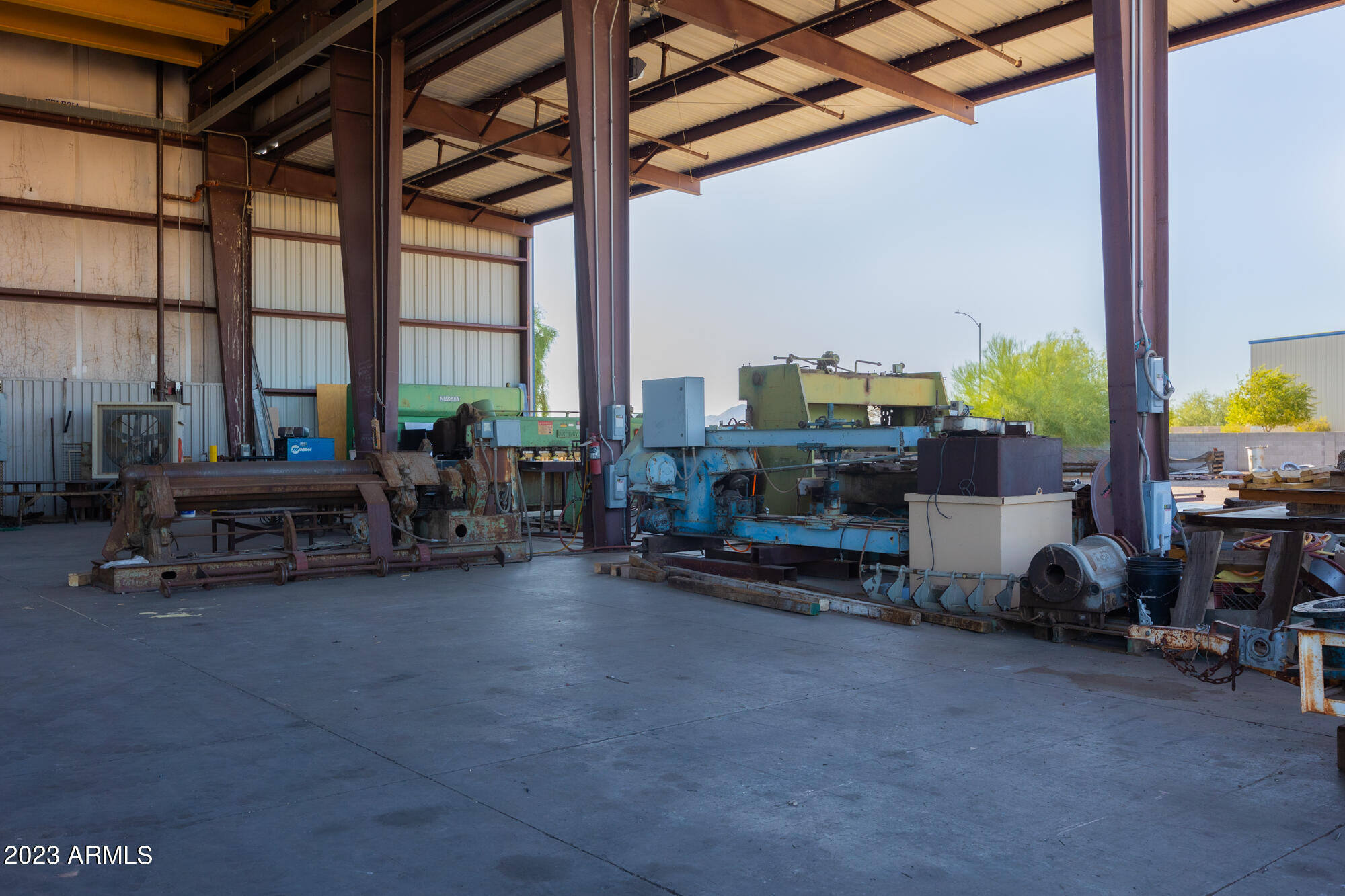 DONOVAN M KRAMER SR IND PK @ THE AIRPT PH II PAR H - Commercial Sale