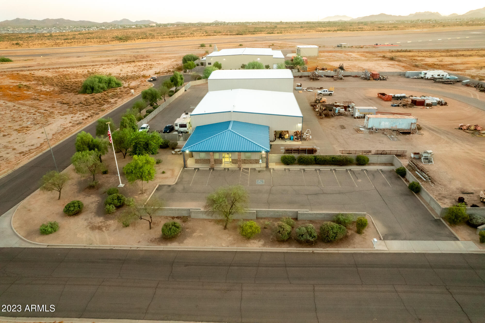 DONOVAN M KRAMER SR IND PK @ THE AIRPT PH II PAR H - Commercial Sale