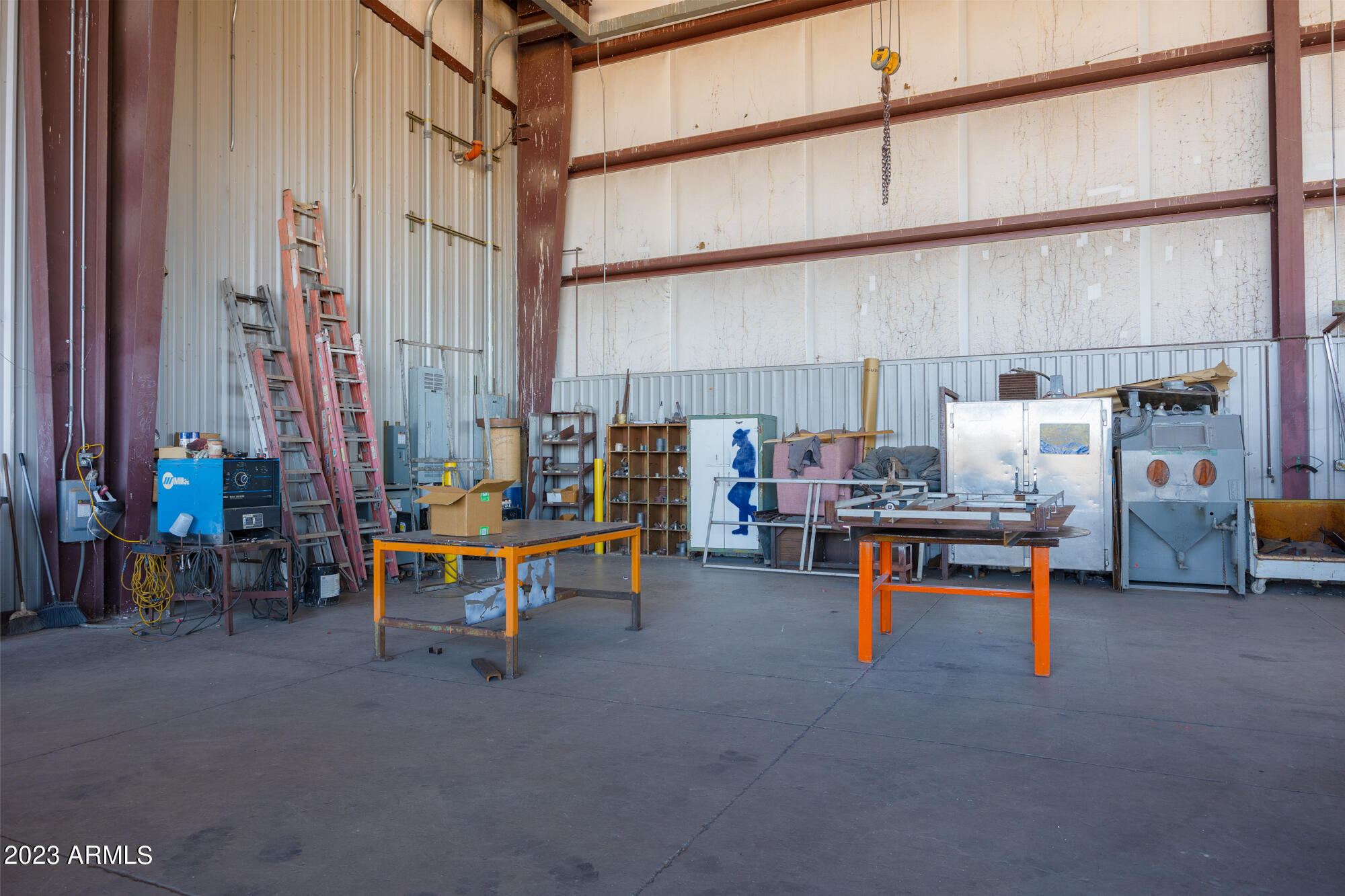 DONOVAN M KRAMER SR IND PK @ THE AIRPT PH II PAR H - Commercial Sale