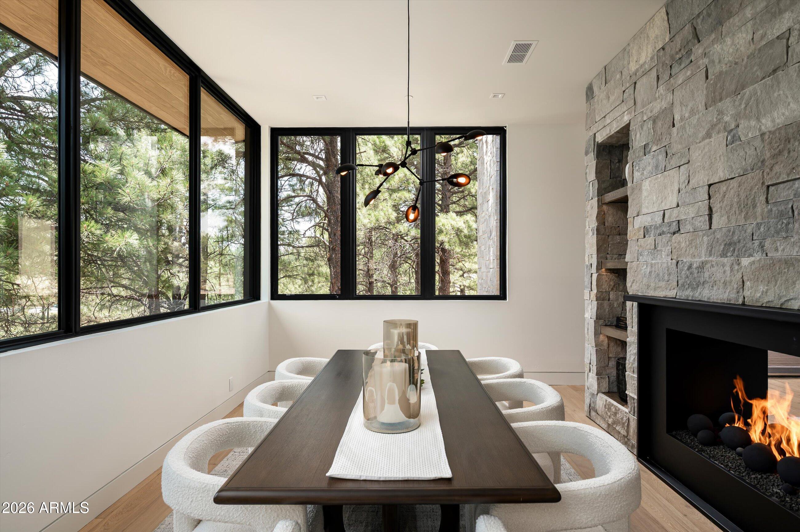 ESTATES AT PINE CANYON 5 - Residential