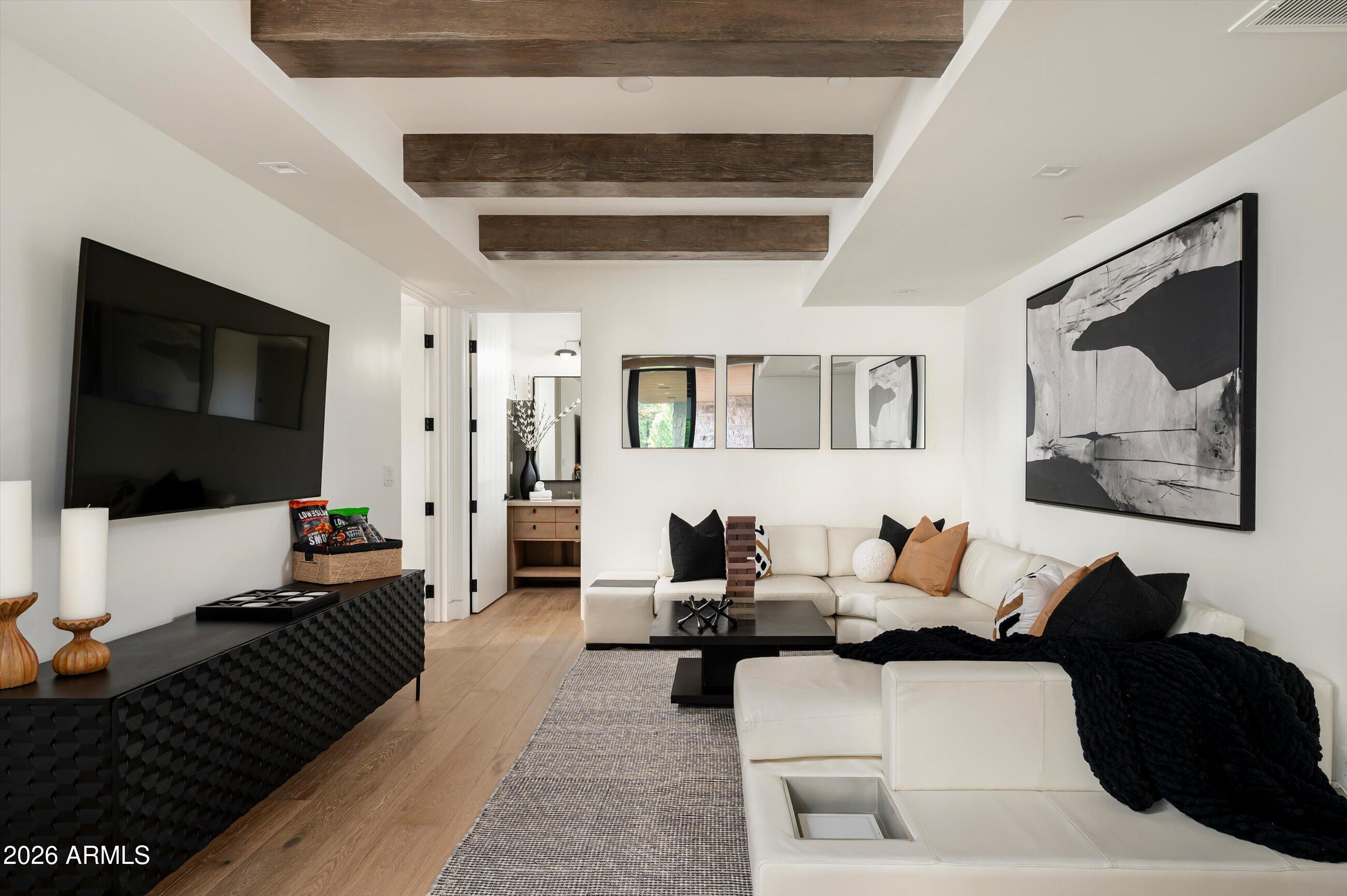 ESTATES AT PINE CANYON 5 - Residential