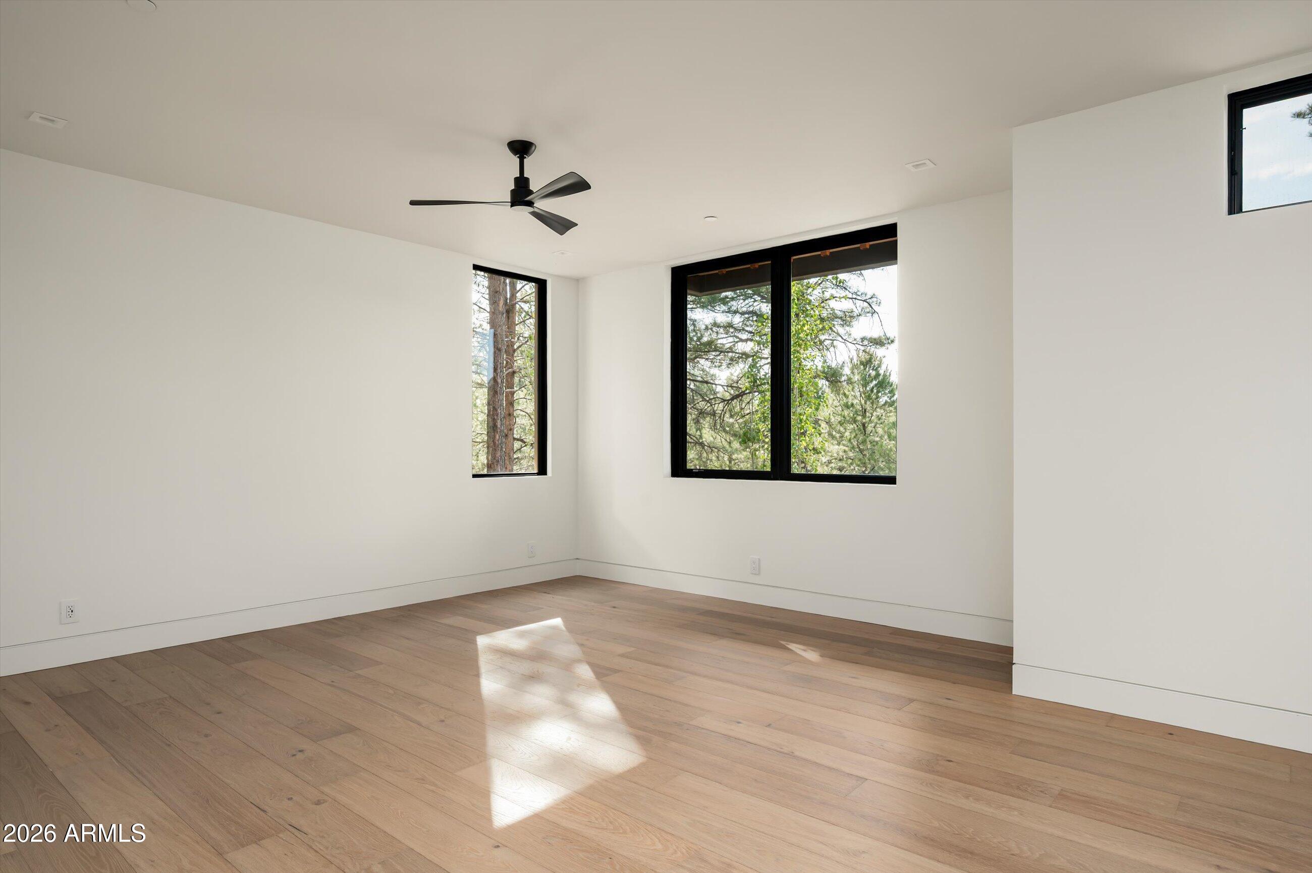 ESTATES AT PINE CANYON 5 - Residential