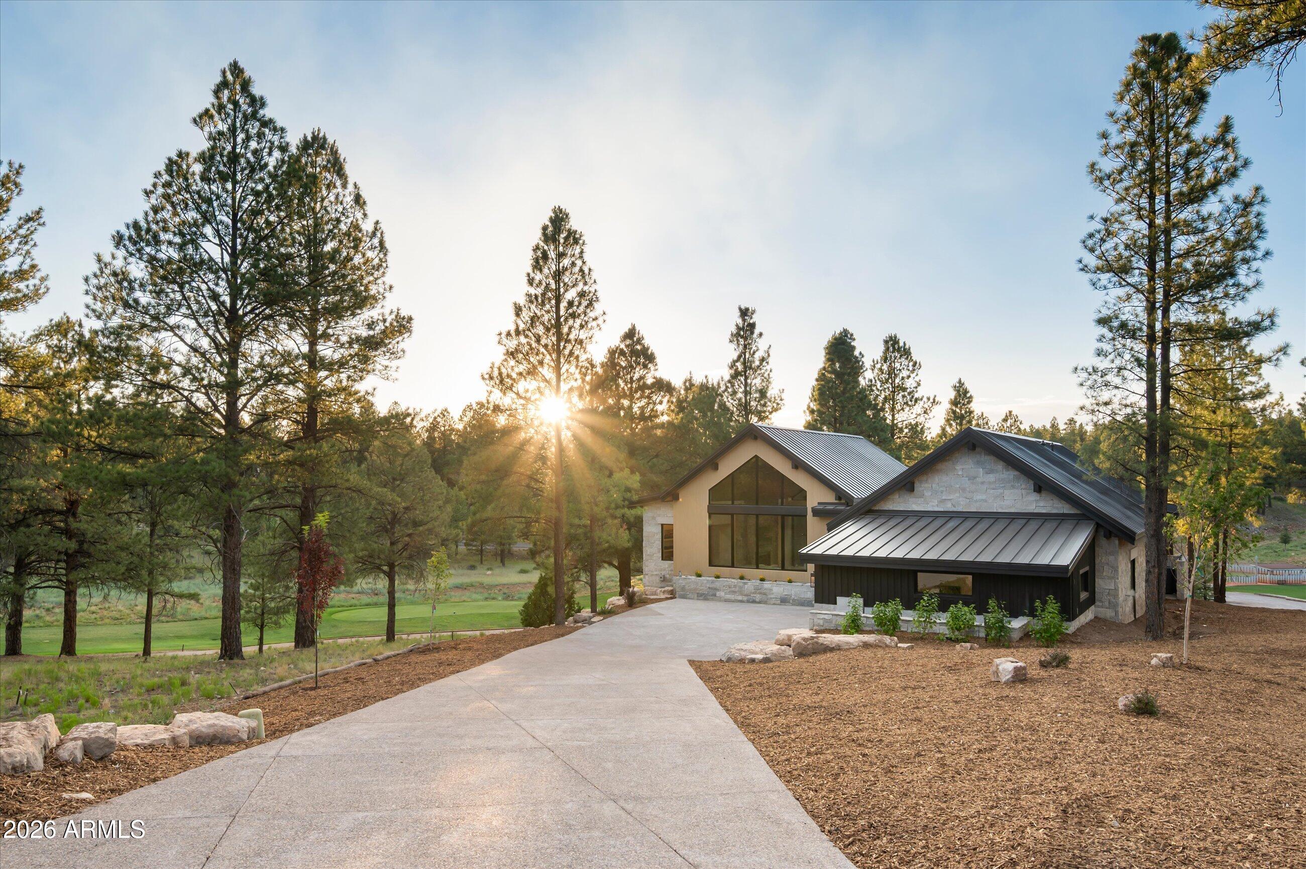 ESTATES AT PINE CANYON 5 - Residential