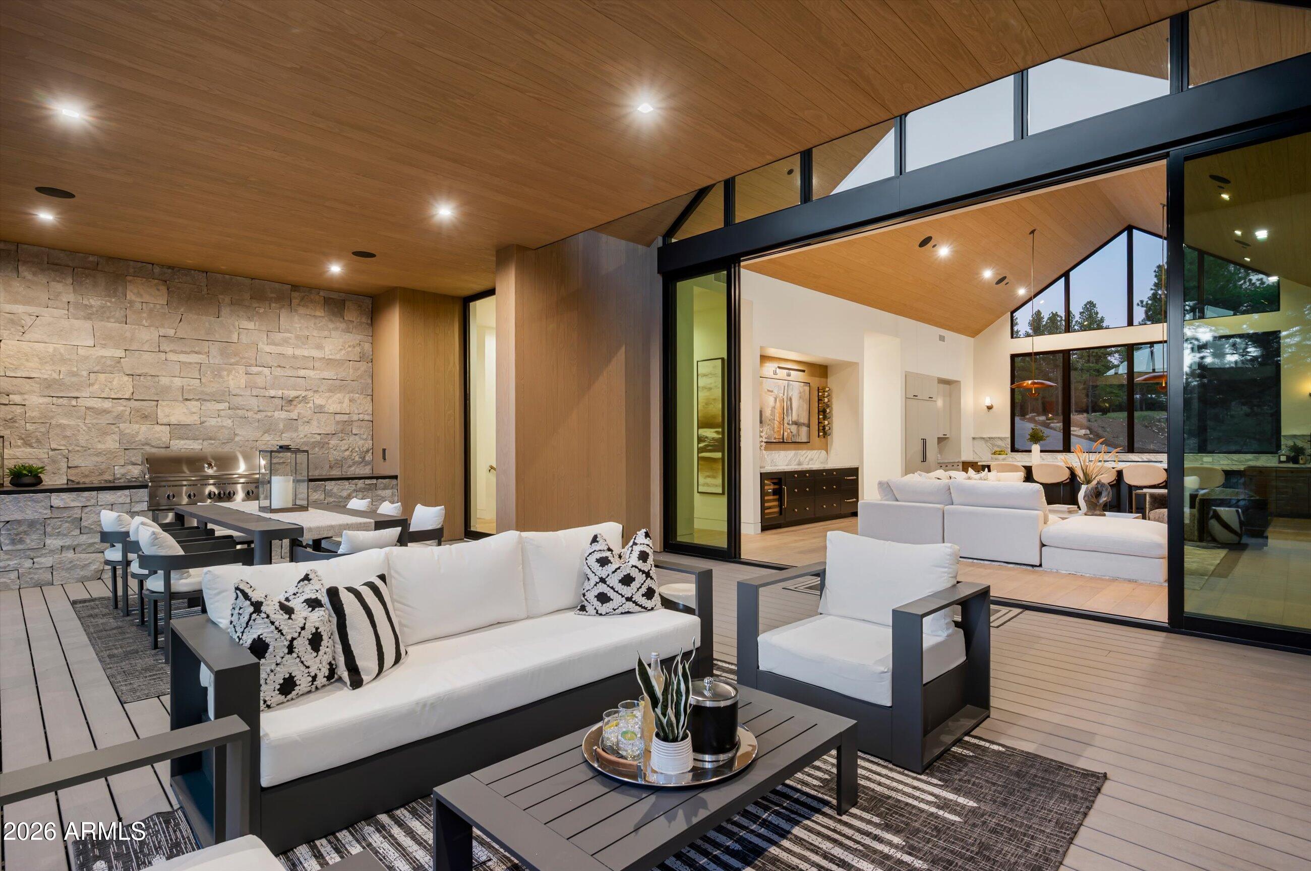 ESTATES AT PINE CANYON 5 - Residential