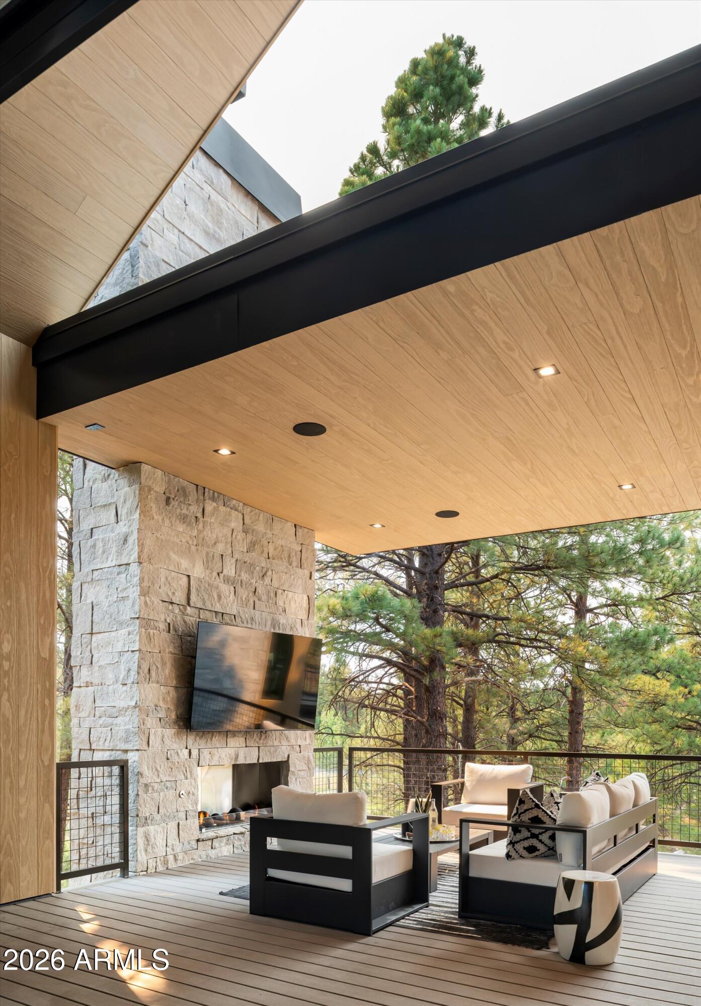 ESTATES AT PINE CANYON 5 - Residential