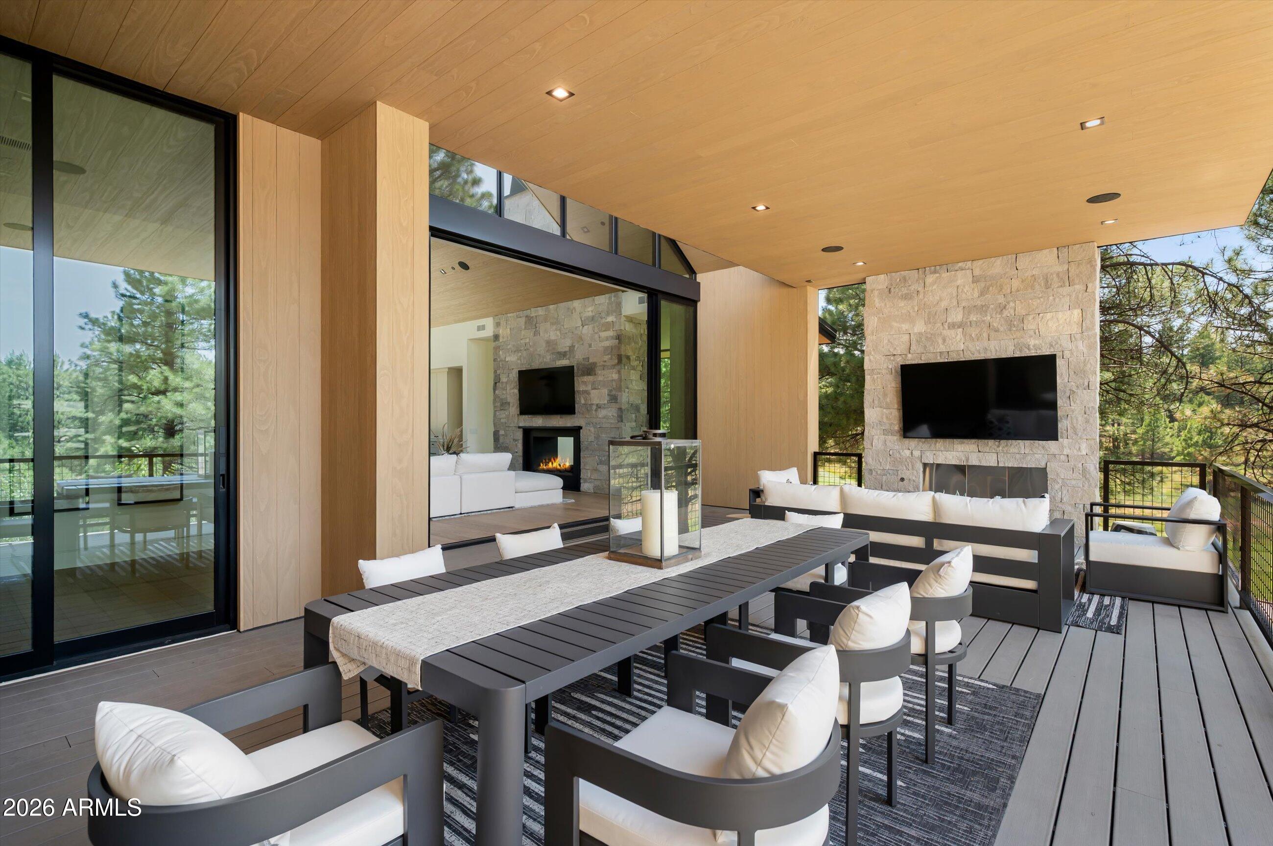 ESTATES AT PINE CANYON 5 - Residential