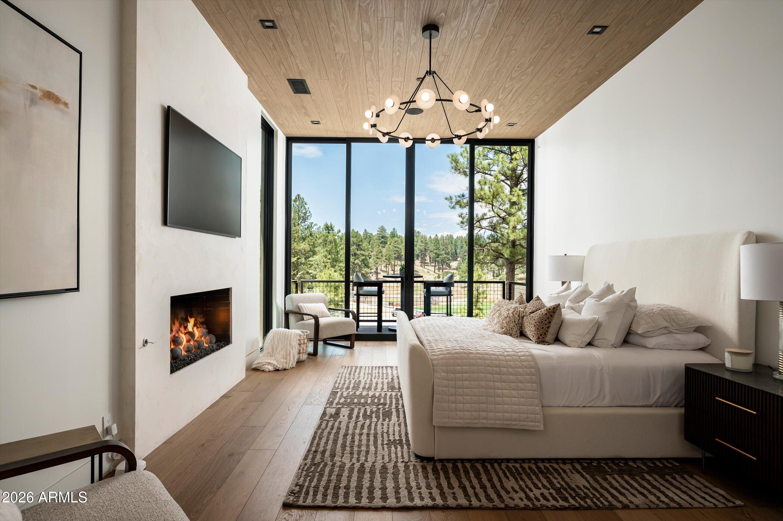 ESTATES AT PINE CANYON 5 - Residential