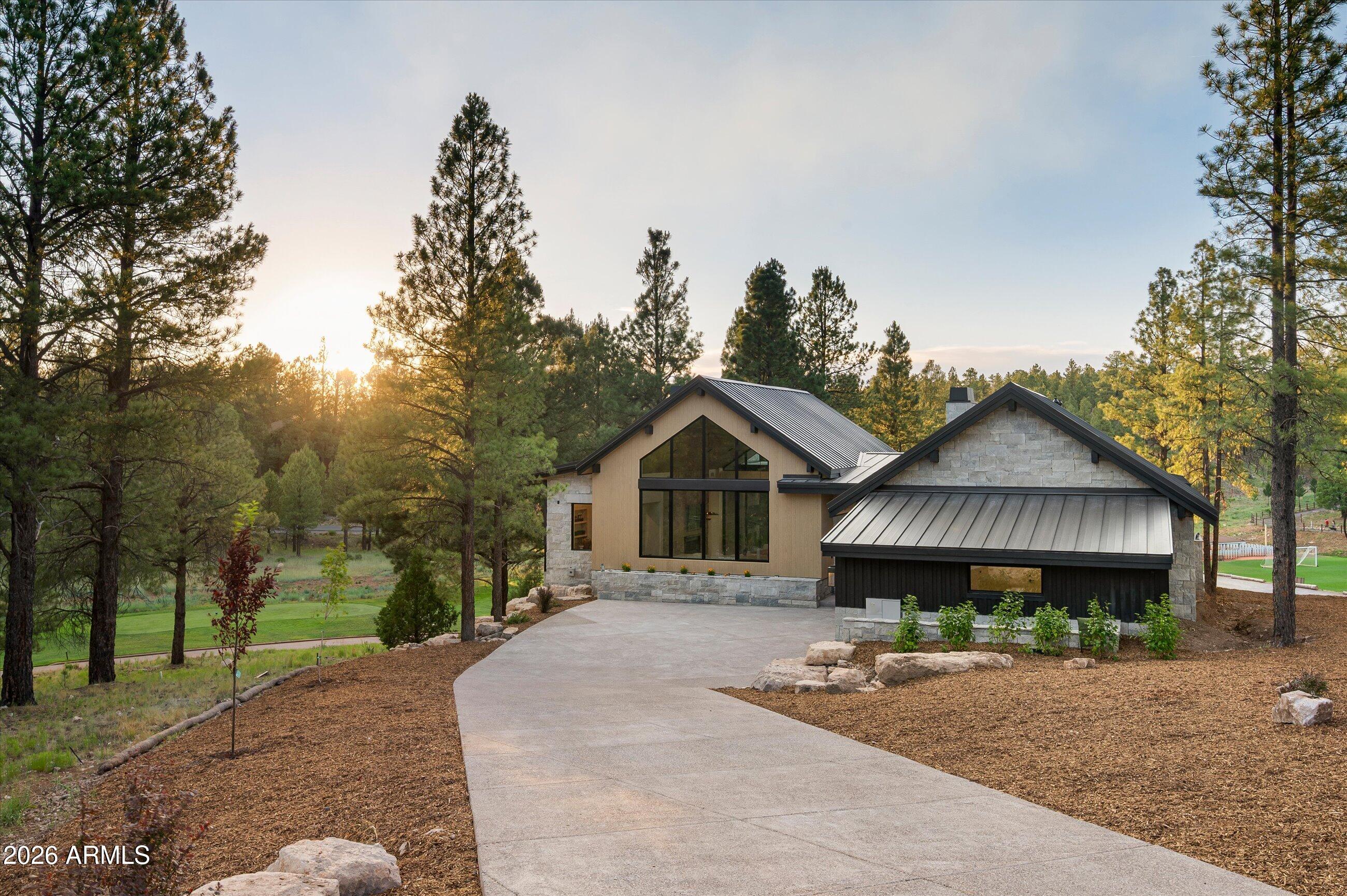 ESTATES AT PINE CANYON 5 - Residential