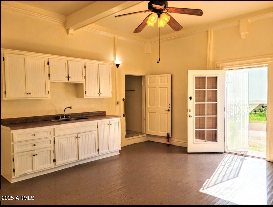 WARREN - Commercial Sale
