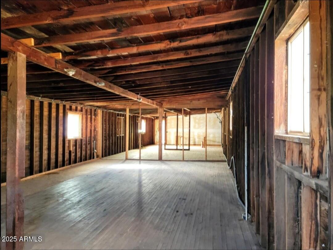 WARREN - Commercial Sale