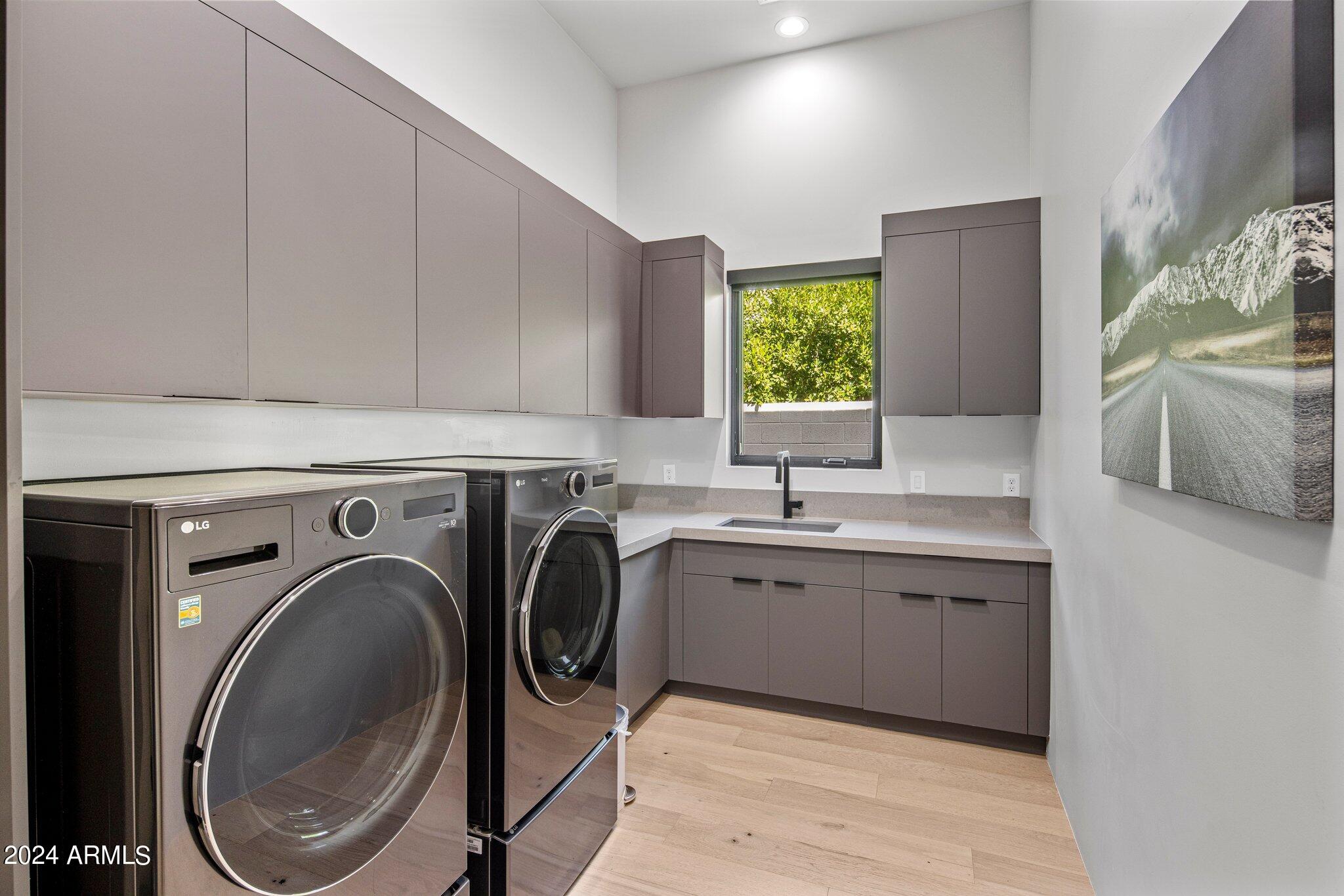 SIENA ESTATES - Residential