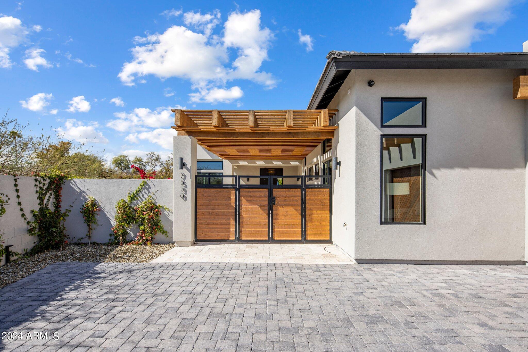 SIENA ESTATES - Residential