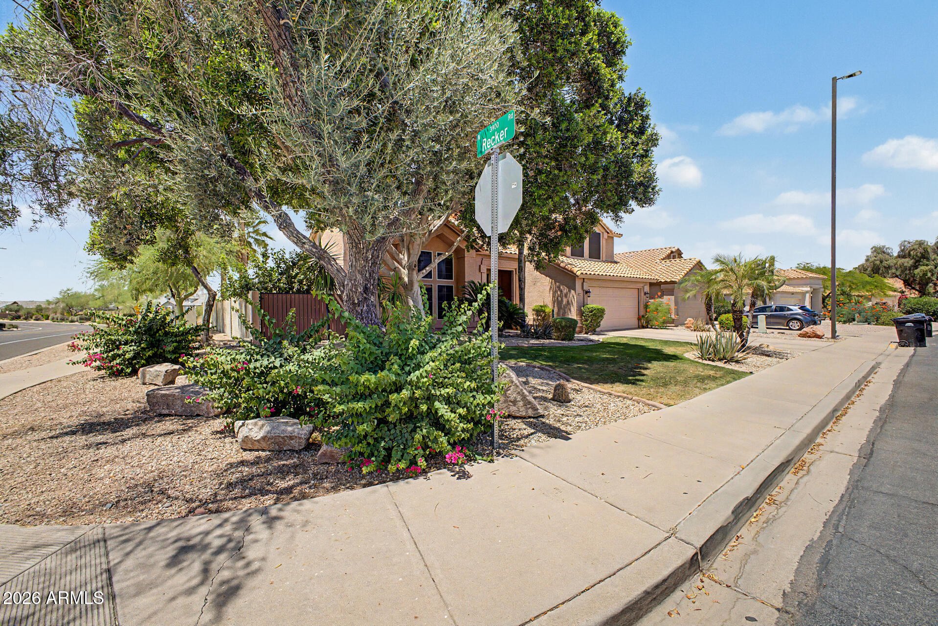 WEST HILLS LOT 1-70 TR A-D - Residential