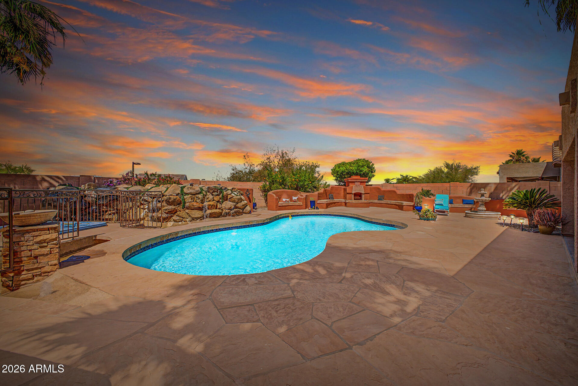 WEST HILLS LOT 1-70 TR A-D - Residential