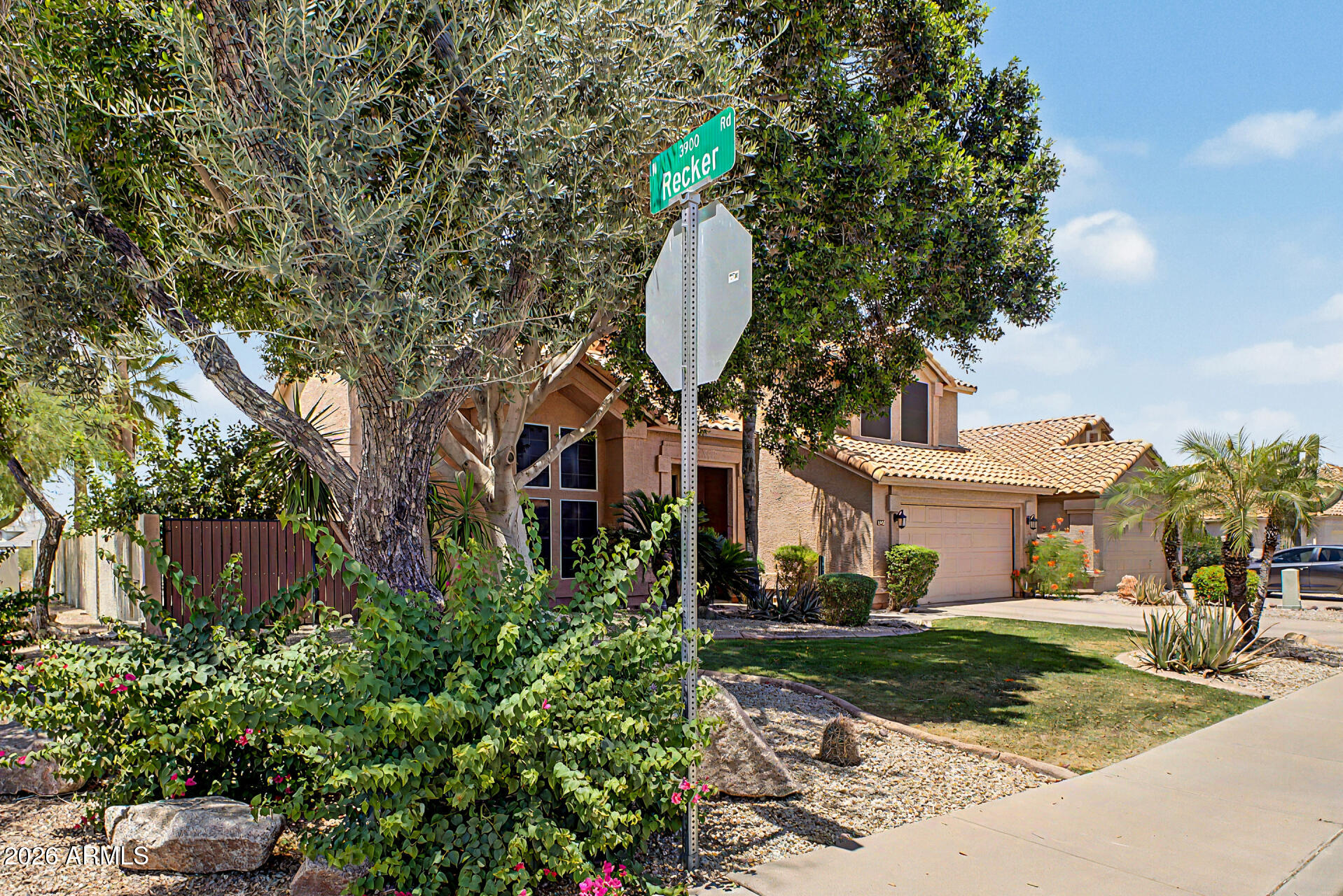 WEST HILLS LOT 1-70 TR A-D - Residential