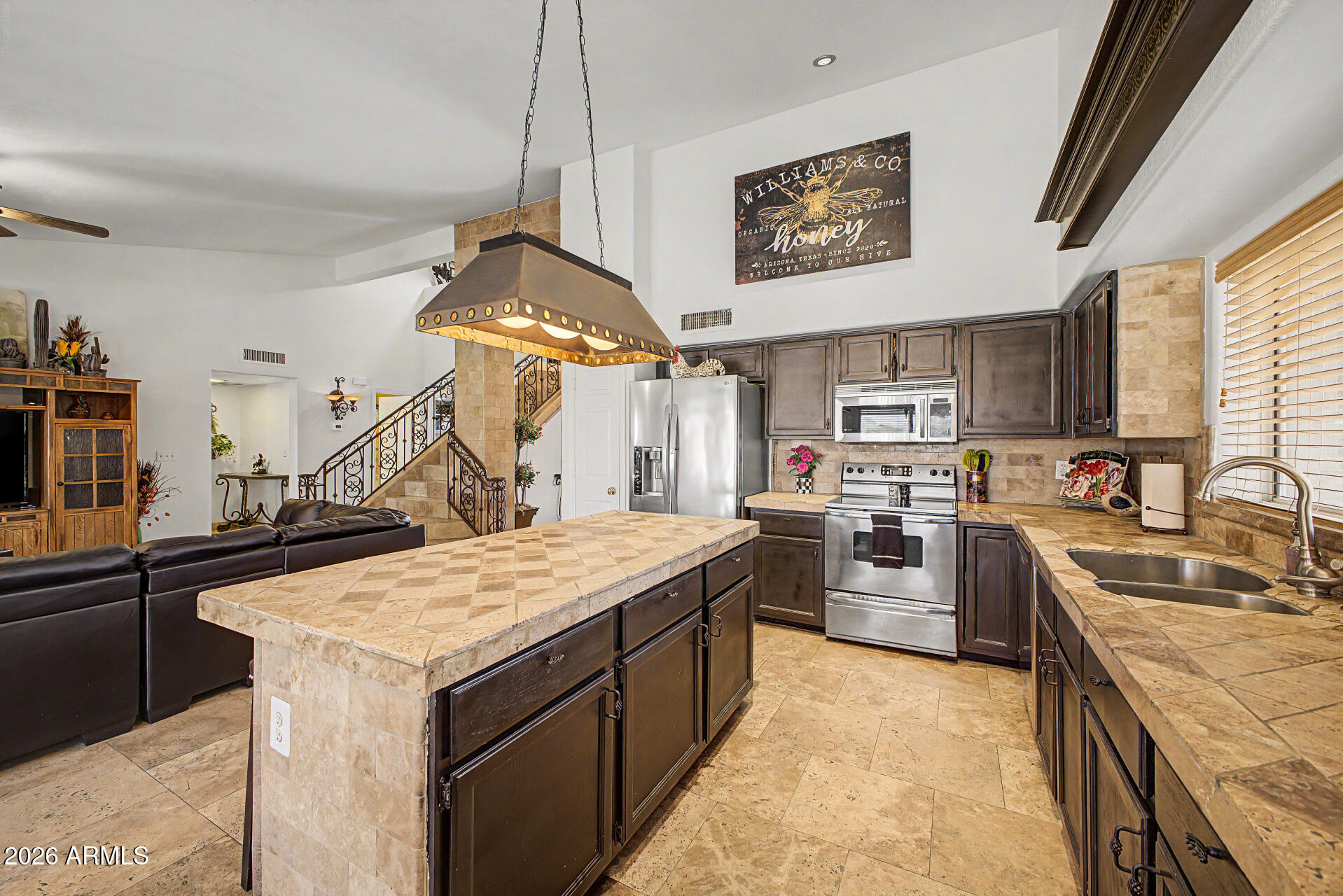 WEST HILLS LOT 1-70 TR A-D - Residential