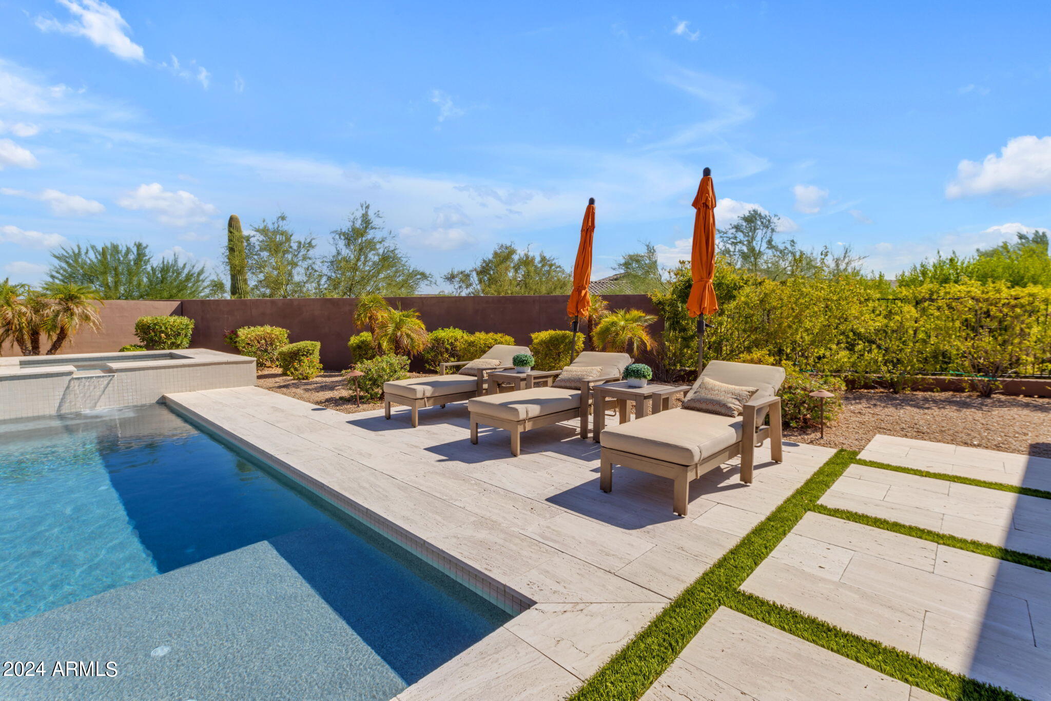 TURQUESA EQUESTRIAN ESTATES - Residential