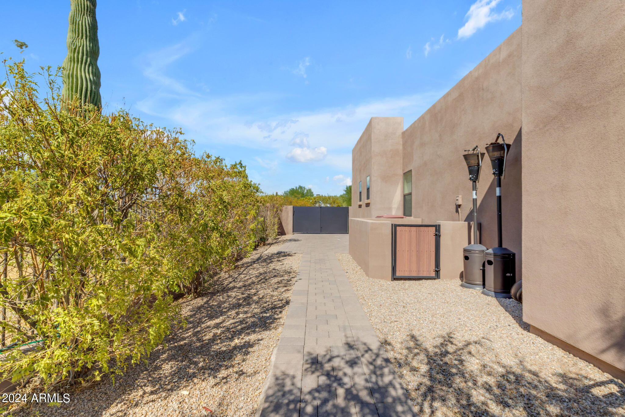 TURQUESA EQUESTRIAN ESTATES - Residential