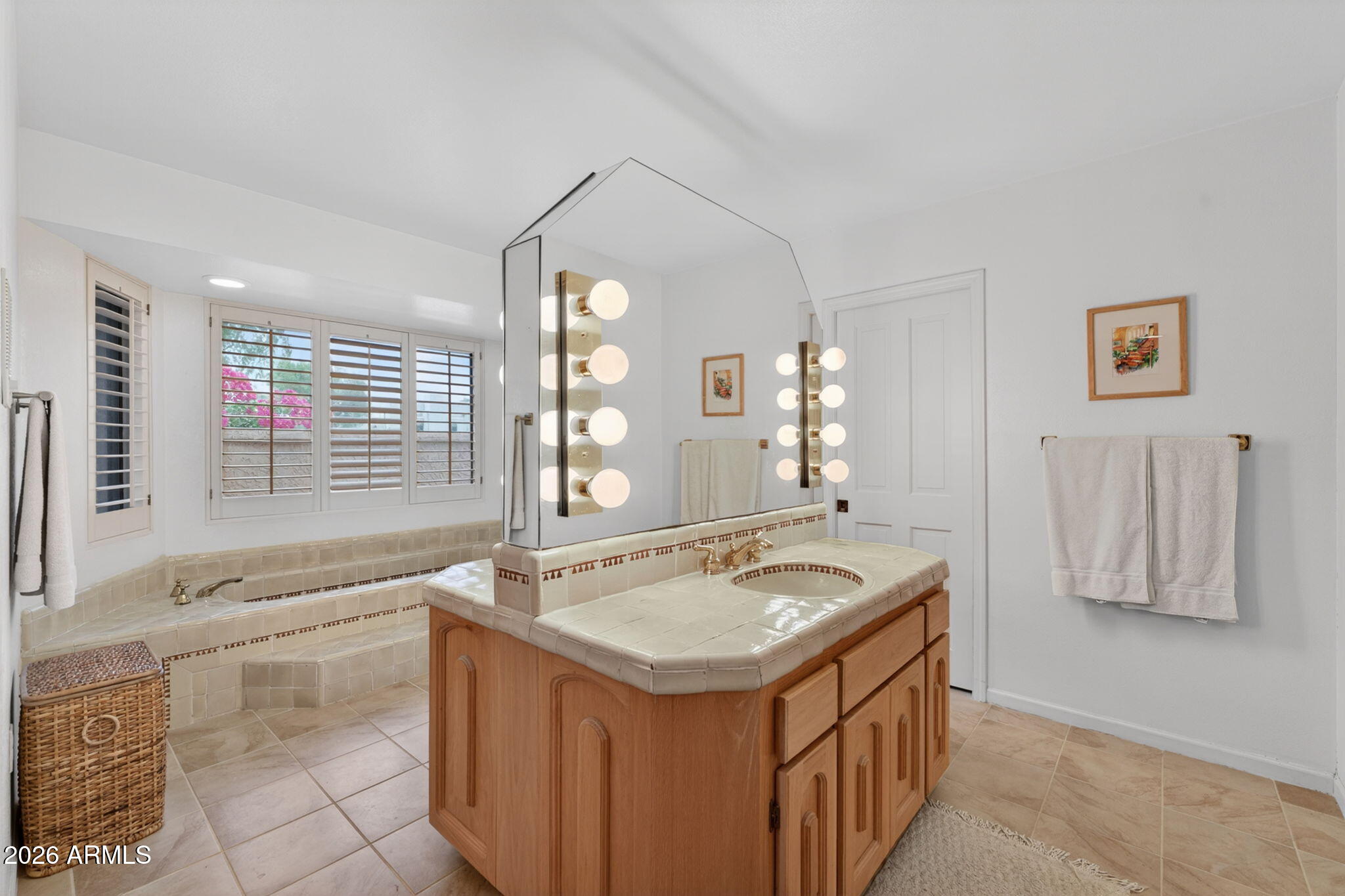 PINNACLE PEAK COUNTRY CLUB UNIT 5 - Residential