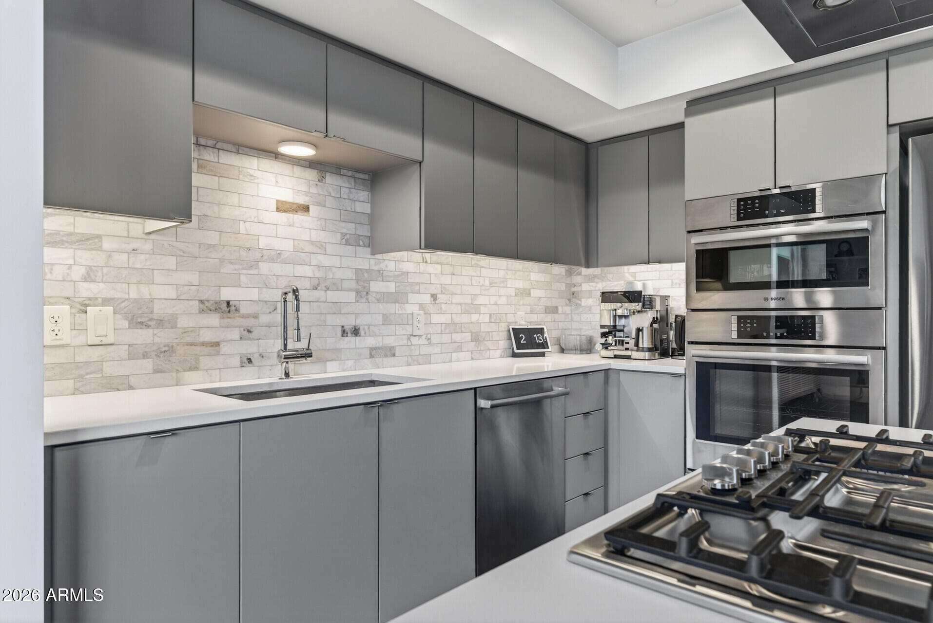PORTLAND ON THE PARK CONDOMINIUMS 1ST AMD - Residential