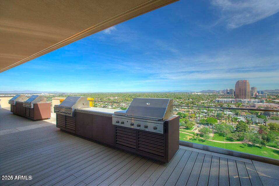 PORTLAND ON THE PARK CONDOMINIUMS 1ST AMD - Residential