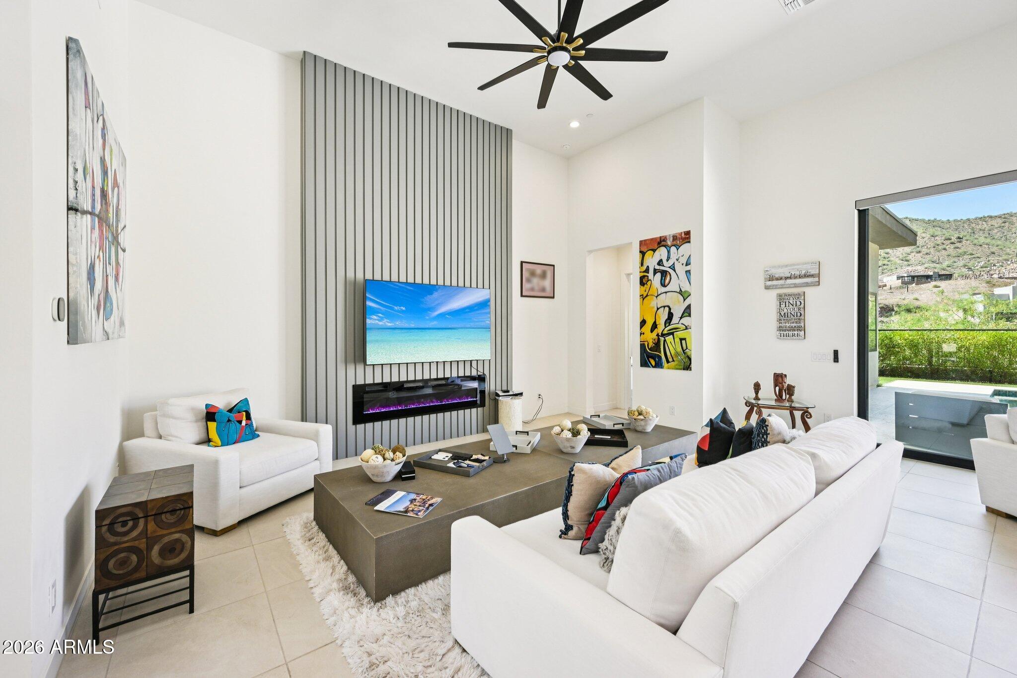 ADERO CANYON PARCEL 5 REPLAT - Residential