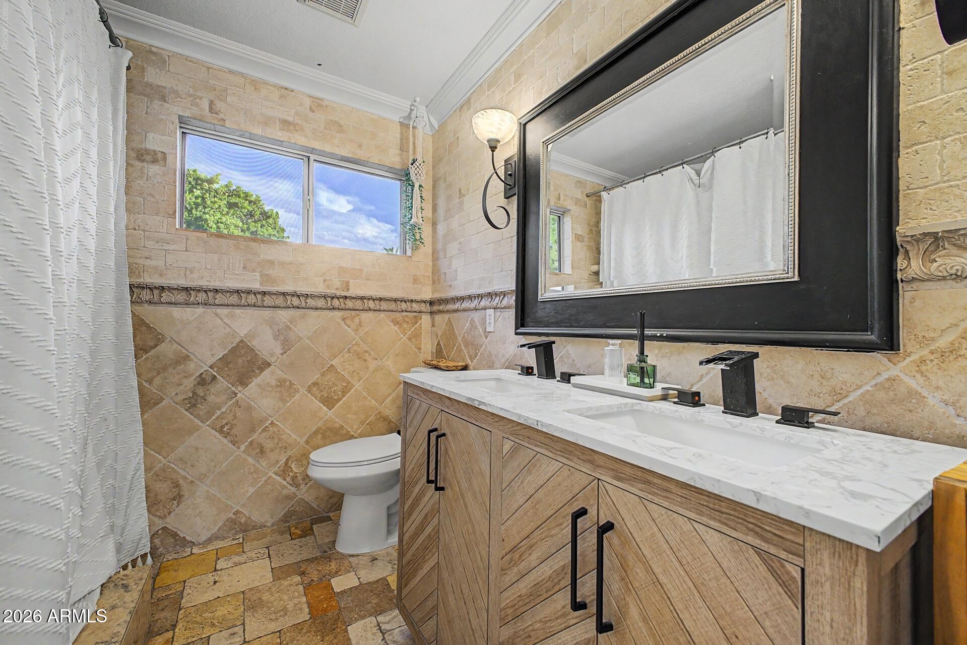 TUSCANY POINT - Residential