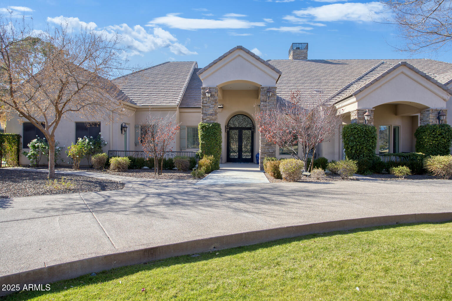 Royal Palm - Residential