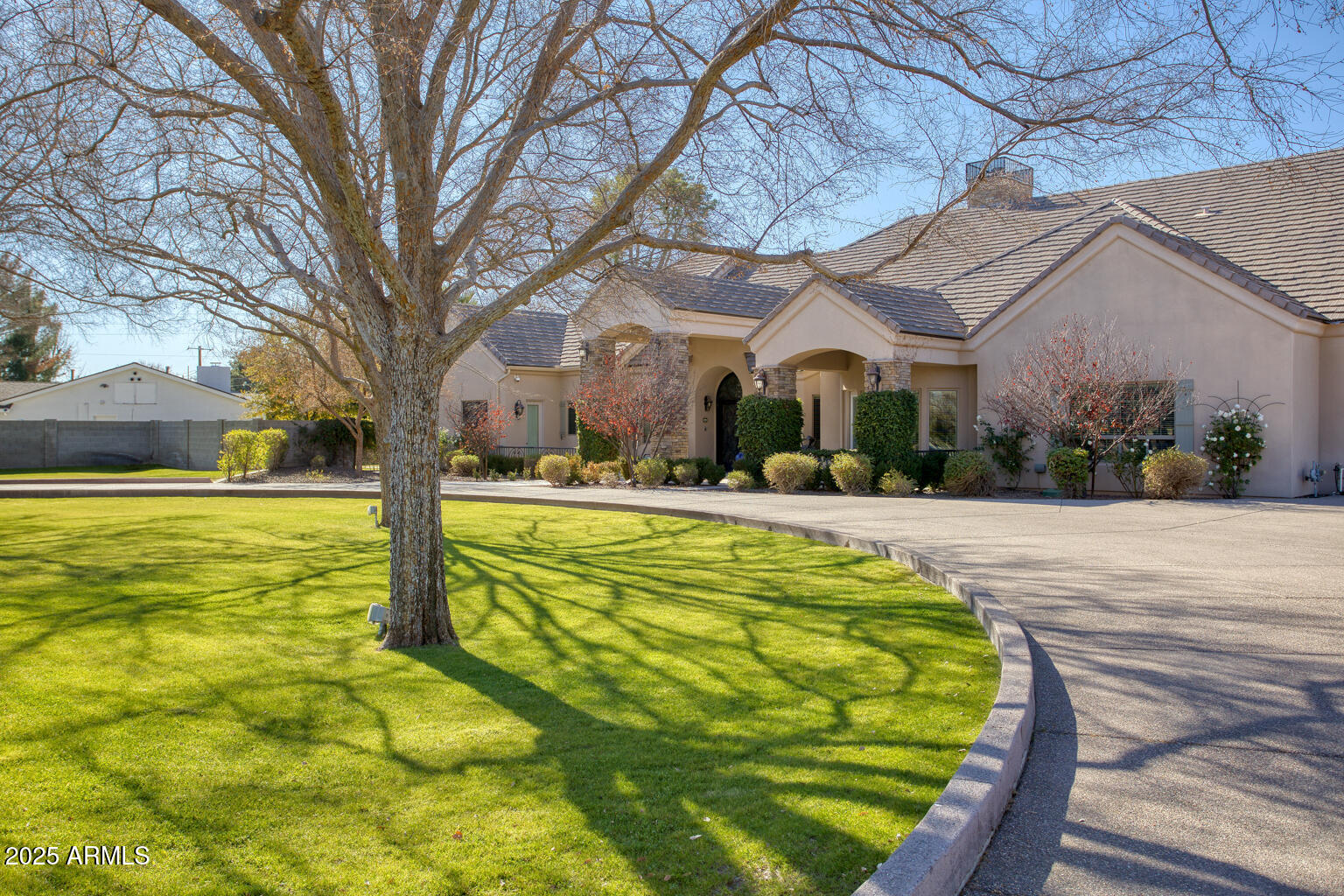 Royal Palm - Residential