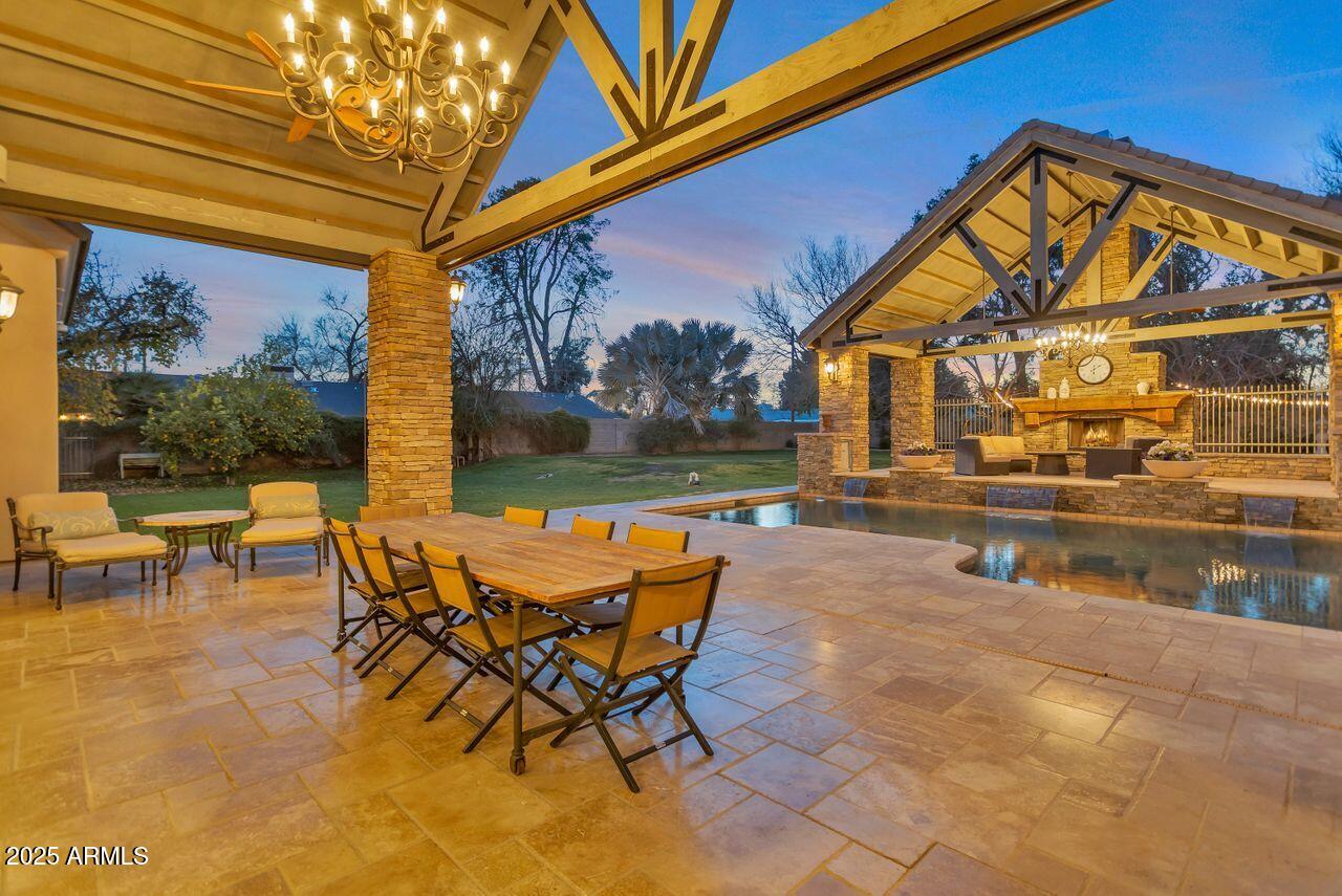 Royal Palm - Residential