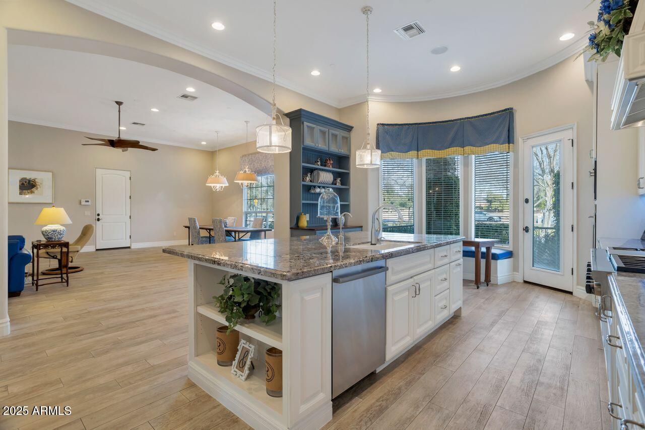 Royal Palm - Residential
