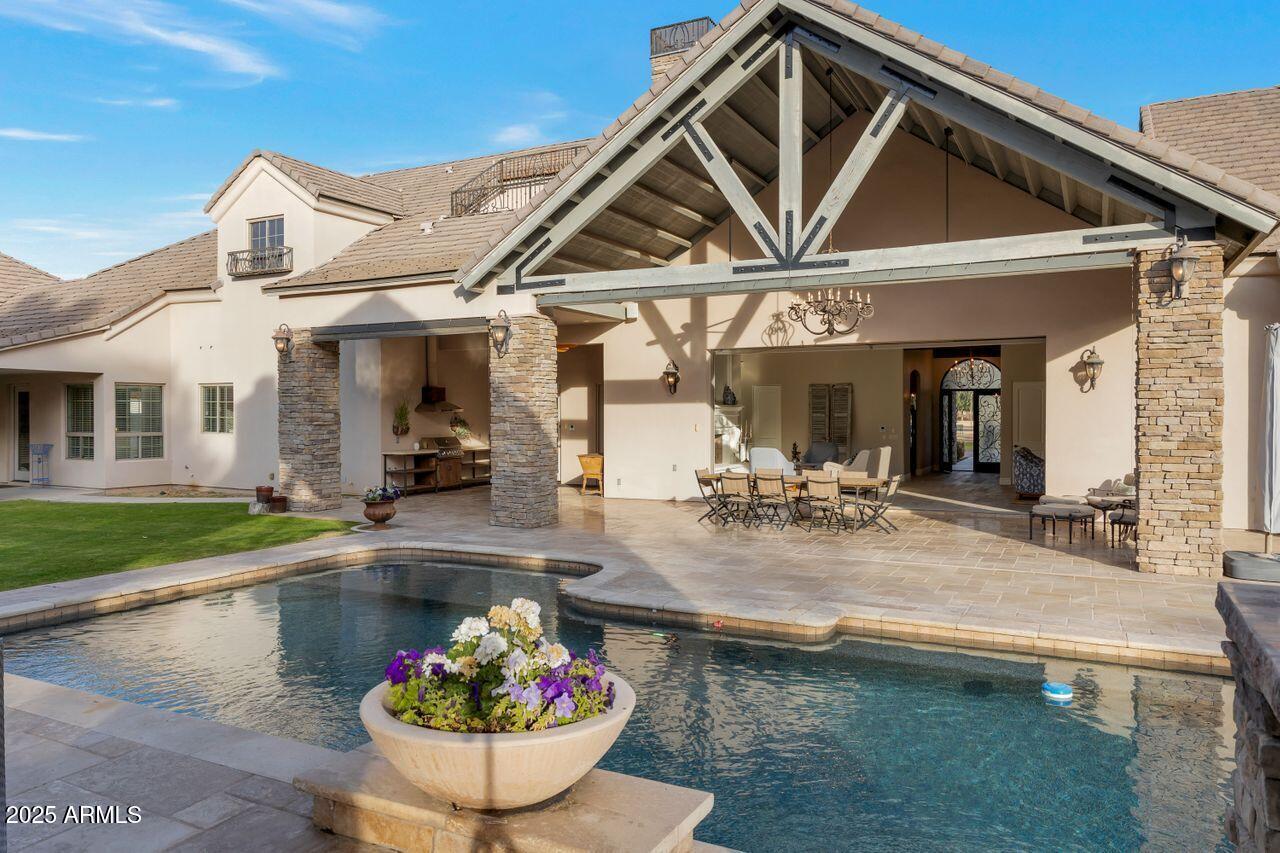 Royal Palm - Residential