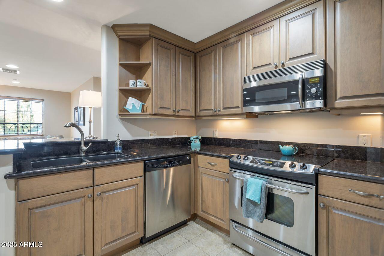 Royal Palm - Residential