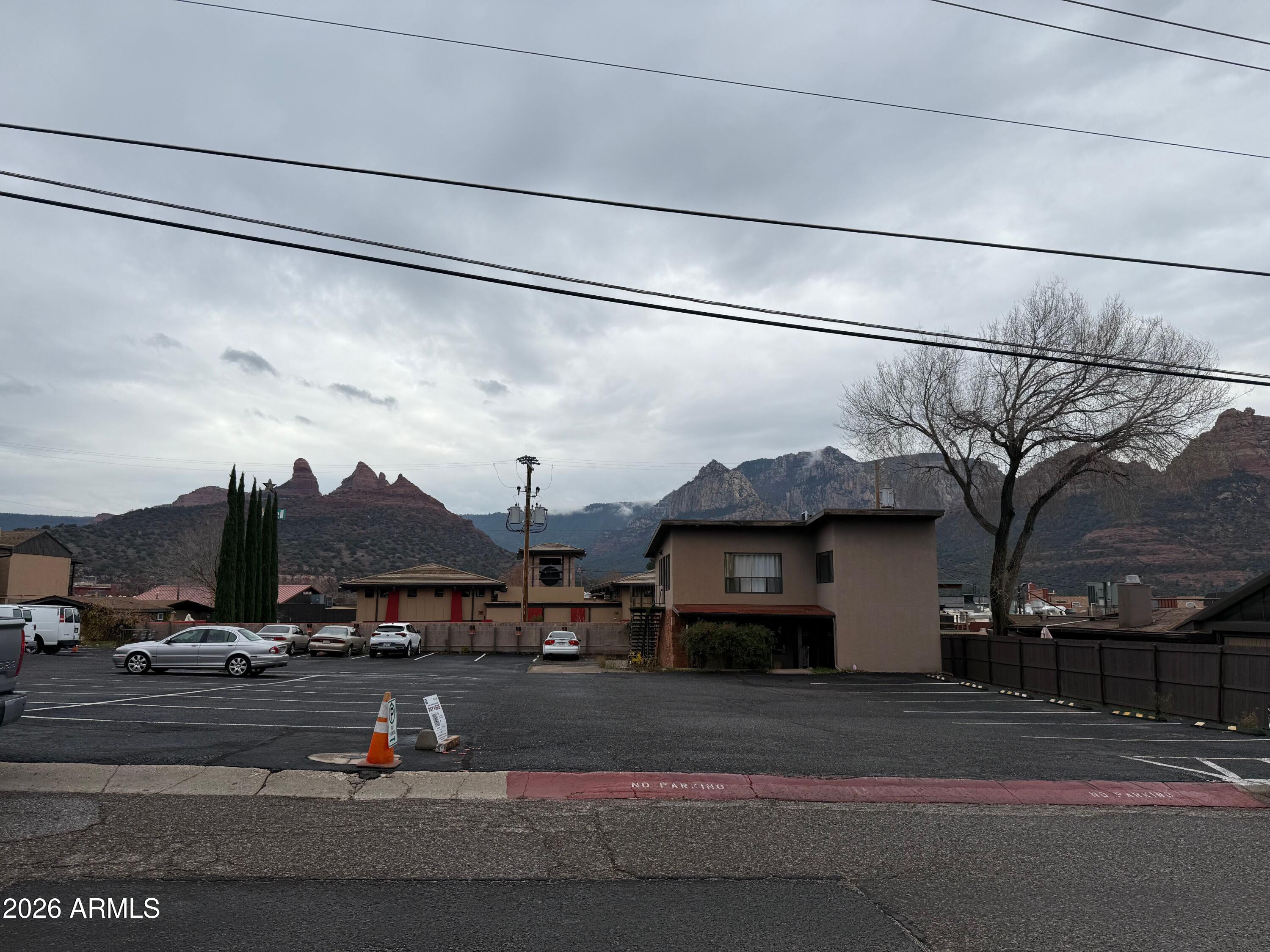 SEDONA - Commercial Lease