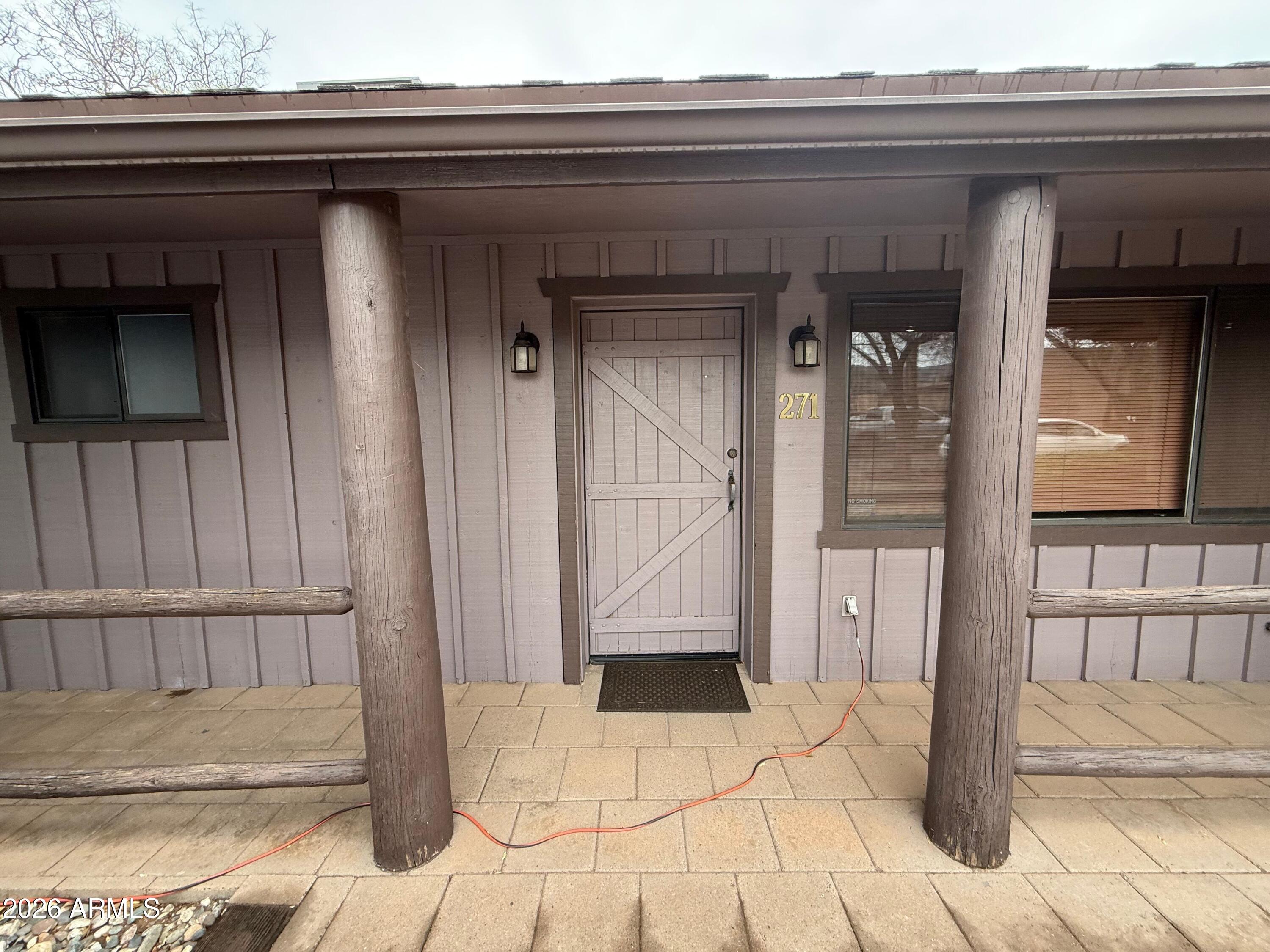 SEDONA - Commercial Lease