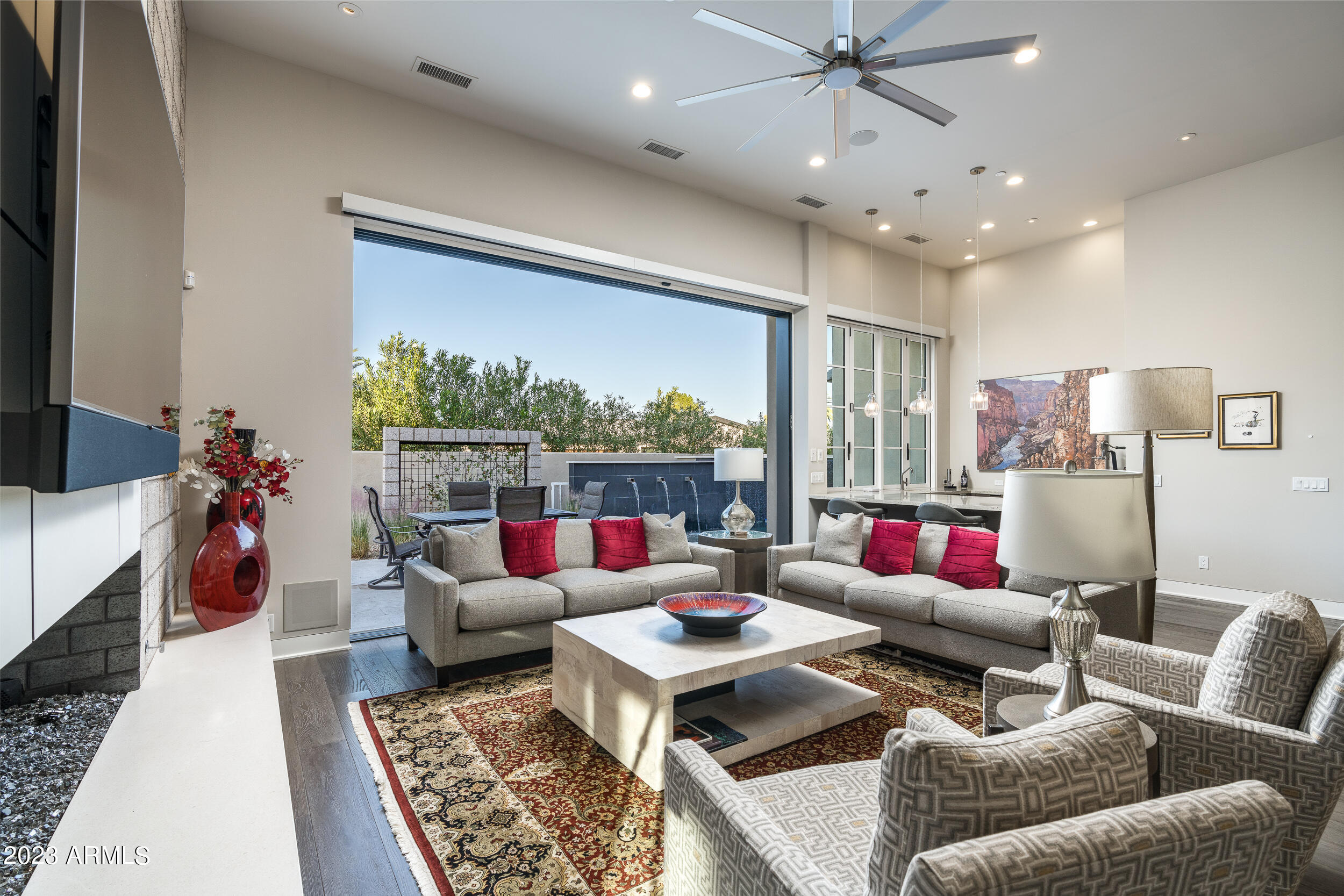 MOUNTAIN SHADOWS RESORT ESTATES - Residential