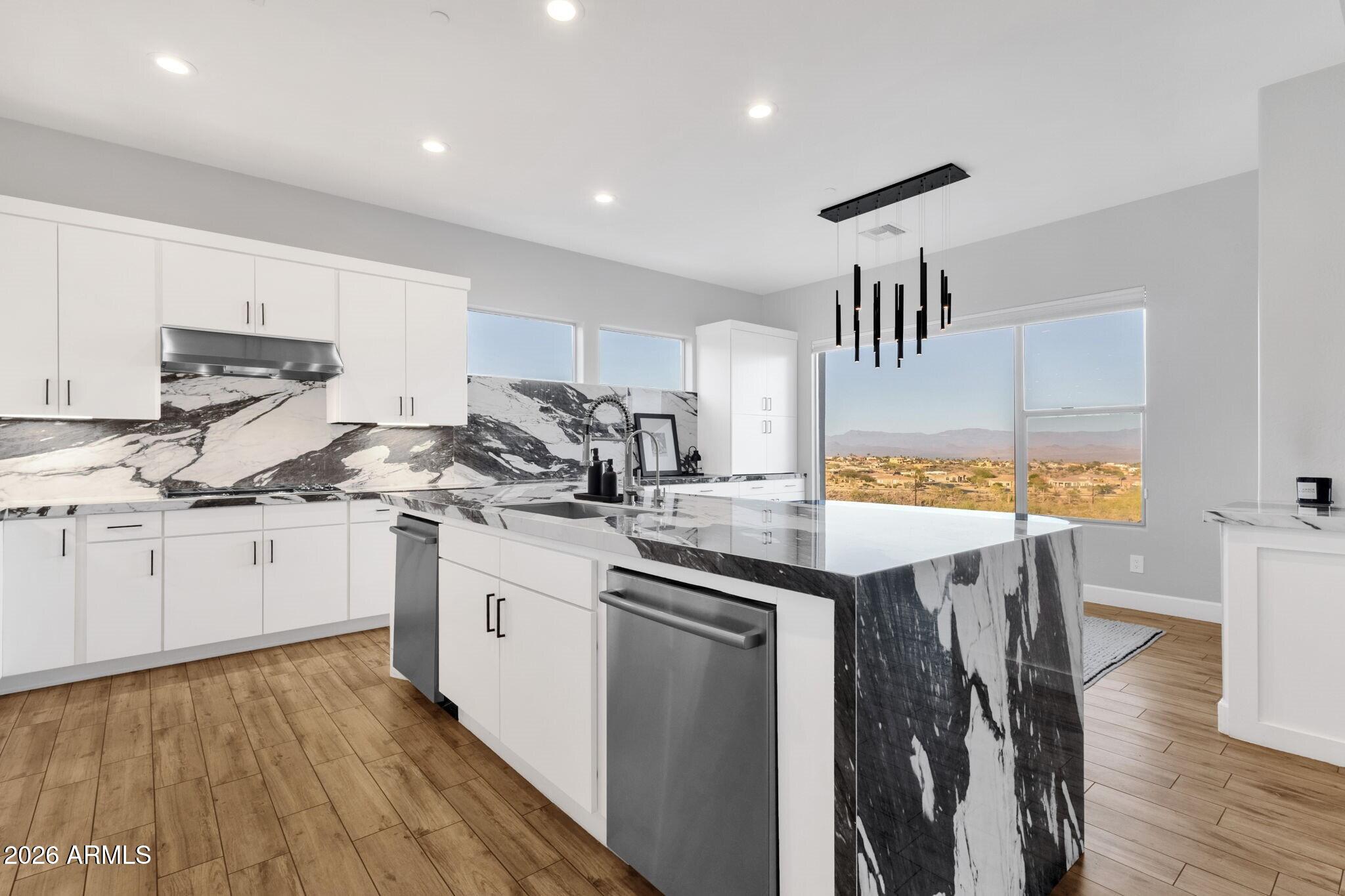 SUMMIT AT CRESTVIEW - Residential