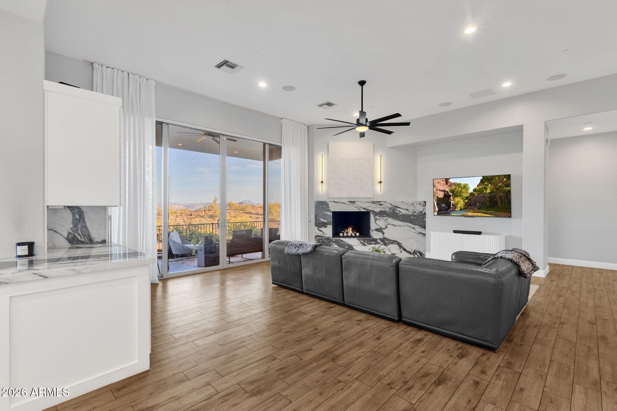 SUMMIT AT CRESTVIEW - Residential